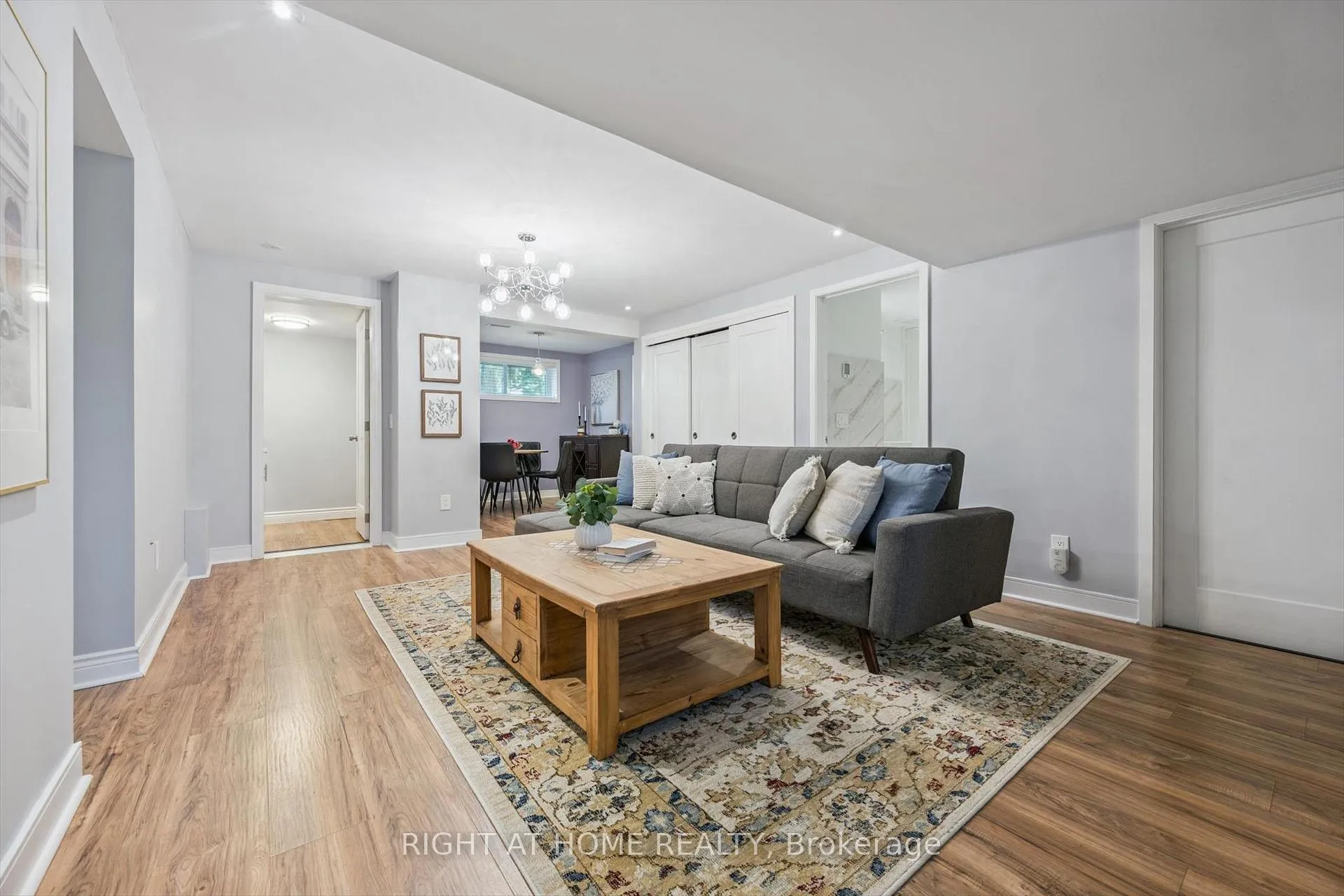 Photo 23 of 2486 Edenhurst Drive, Mississauga, Cooksville — HOMEH