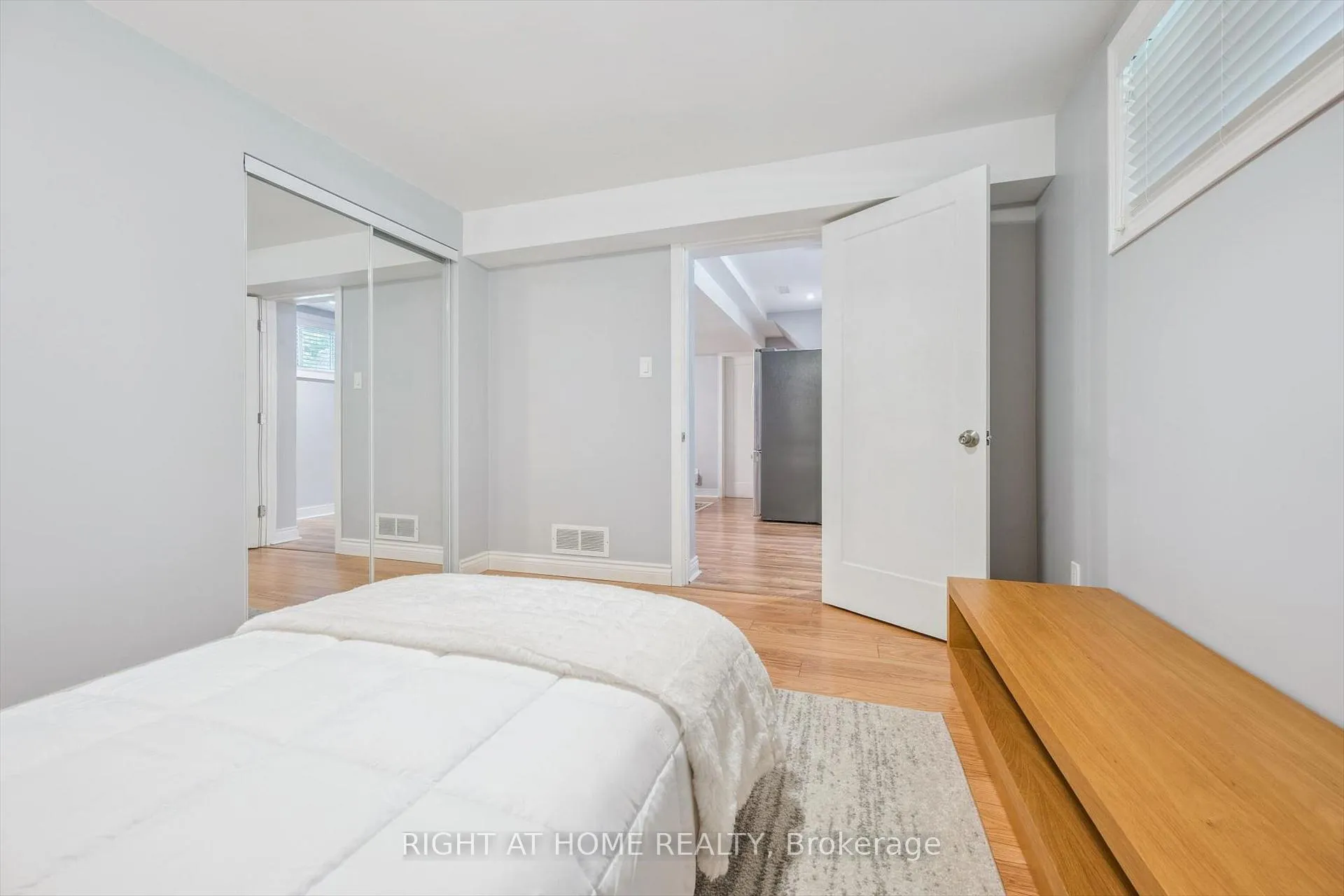 Photo 31 of 2486 Edenhurst Drive, Mississauga, Cooksville — HOMEH