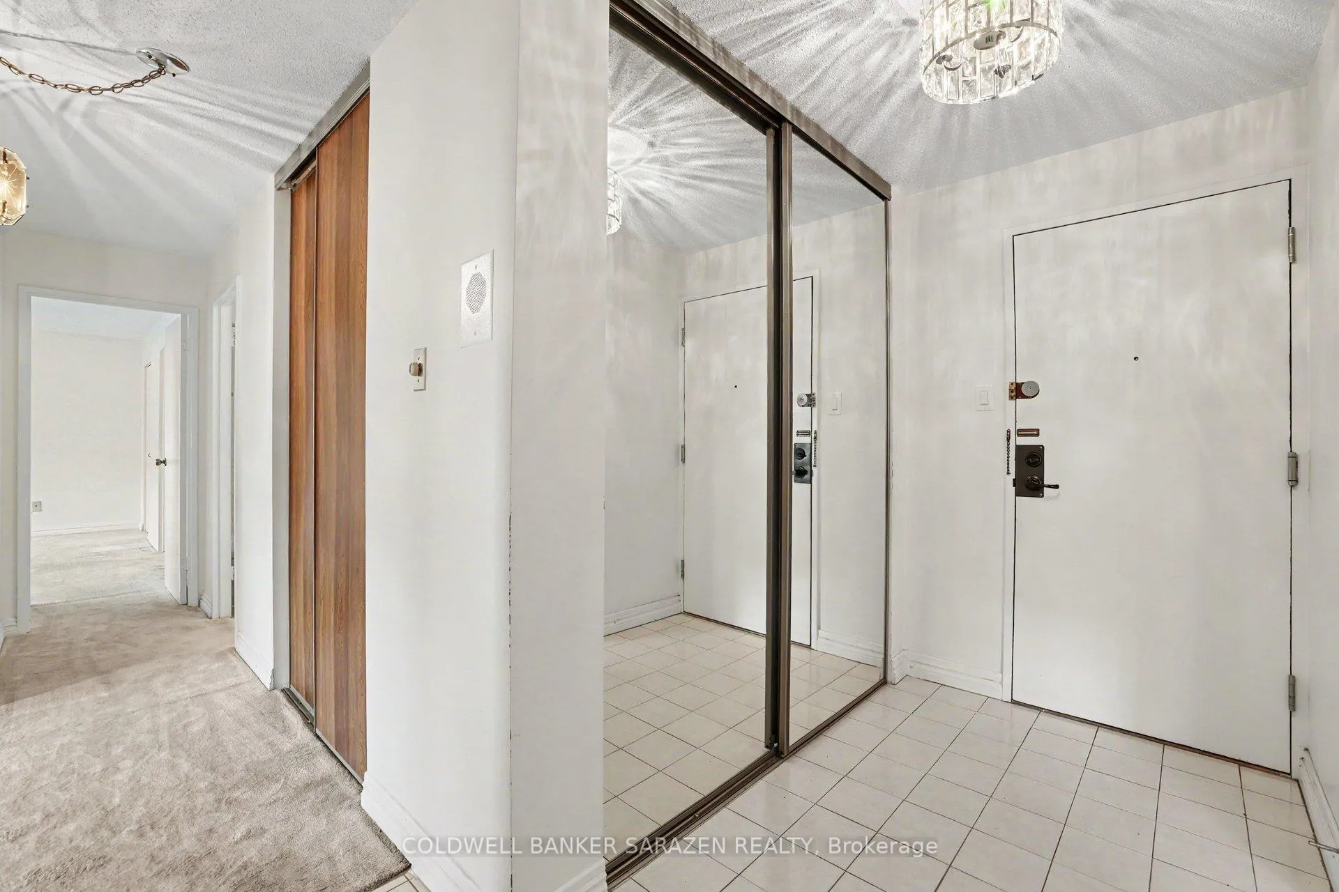 Photo 4 of Unit 811, 1485 Baseline Road, Ottawa, Copeland Park — HOMEH