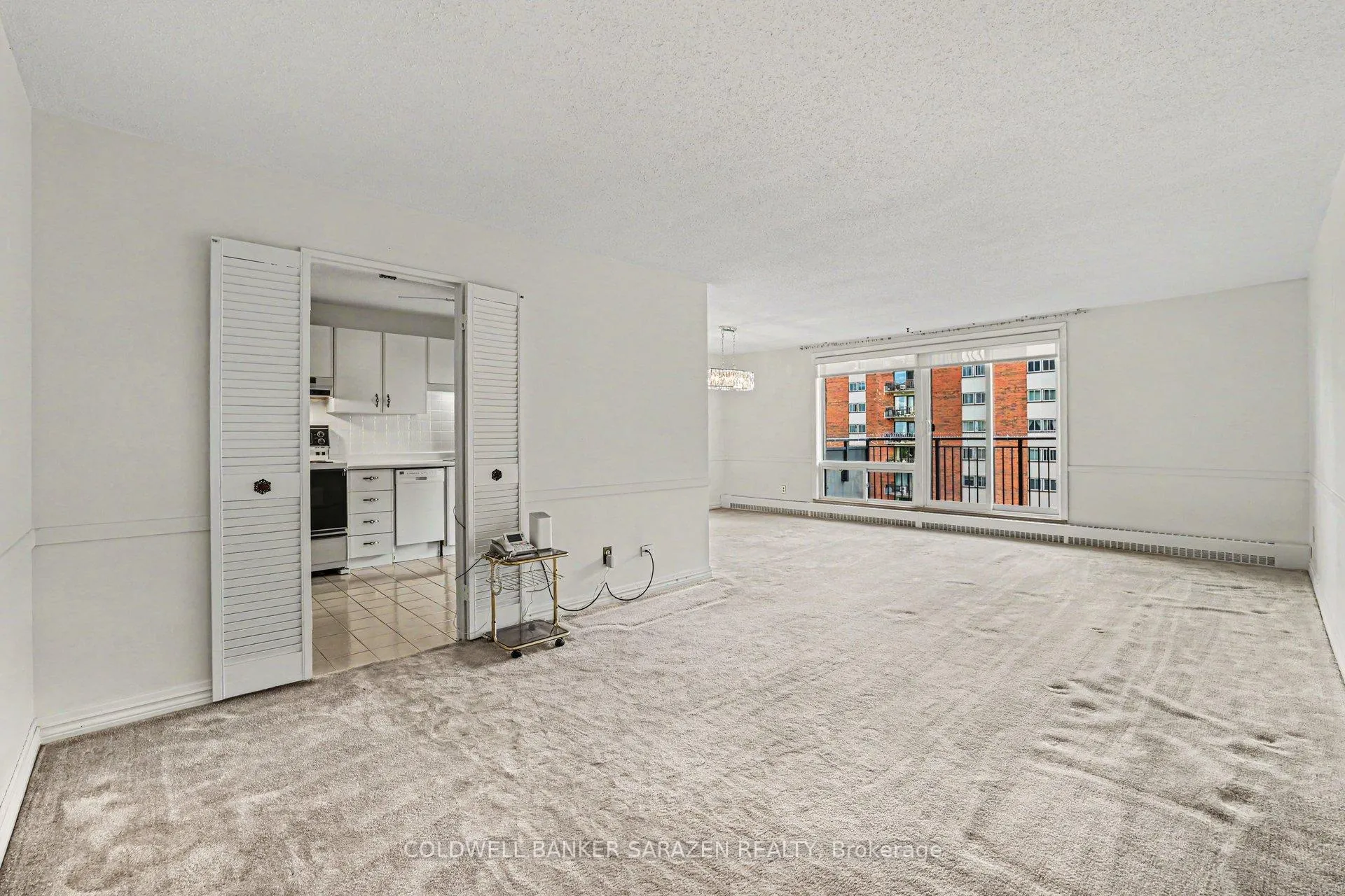 Photo 5 of Unit 811, 1485 Baseline Road, Ottawa, Copeland Park — HOMEH