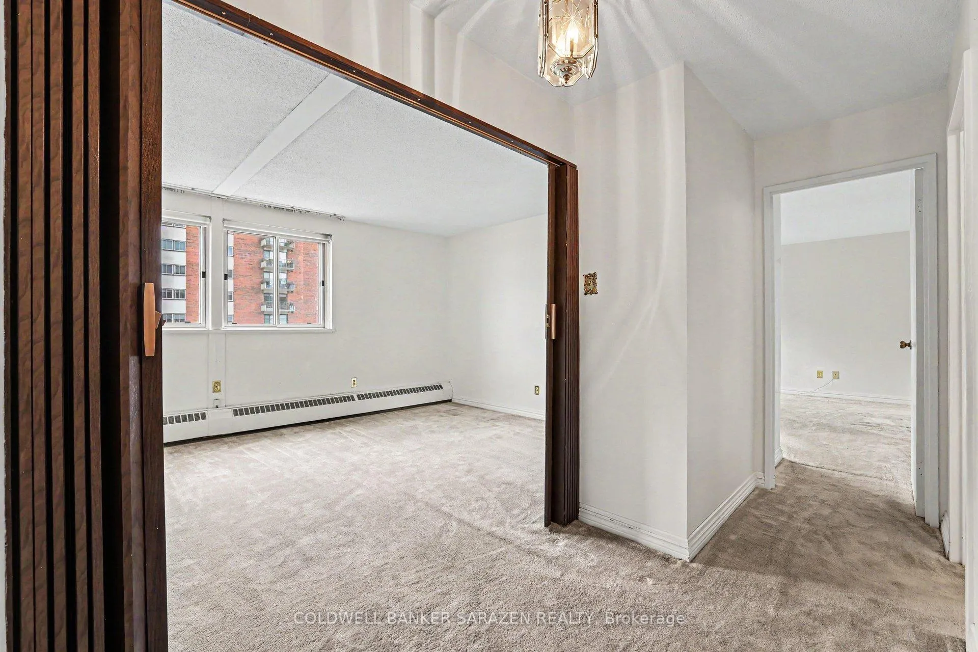 Photo 12 of Unit 811, 1485 Baseline Road, Ottawa, Copeland Park — HOMEH