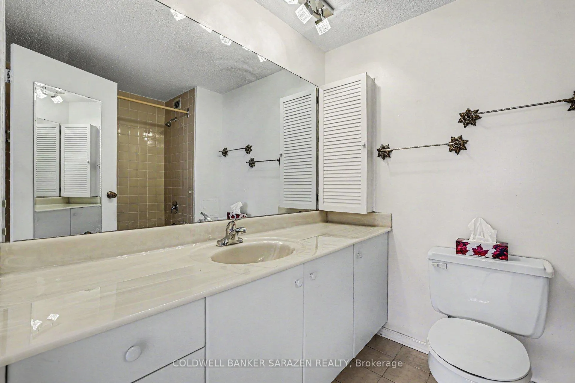 Photo 18 of Unit 811, 1485 Baseline Road, Ottawa, Copeland Park — HOMEH