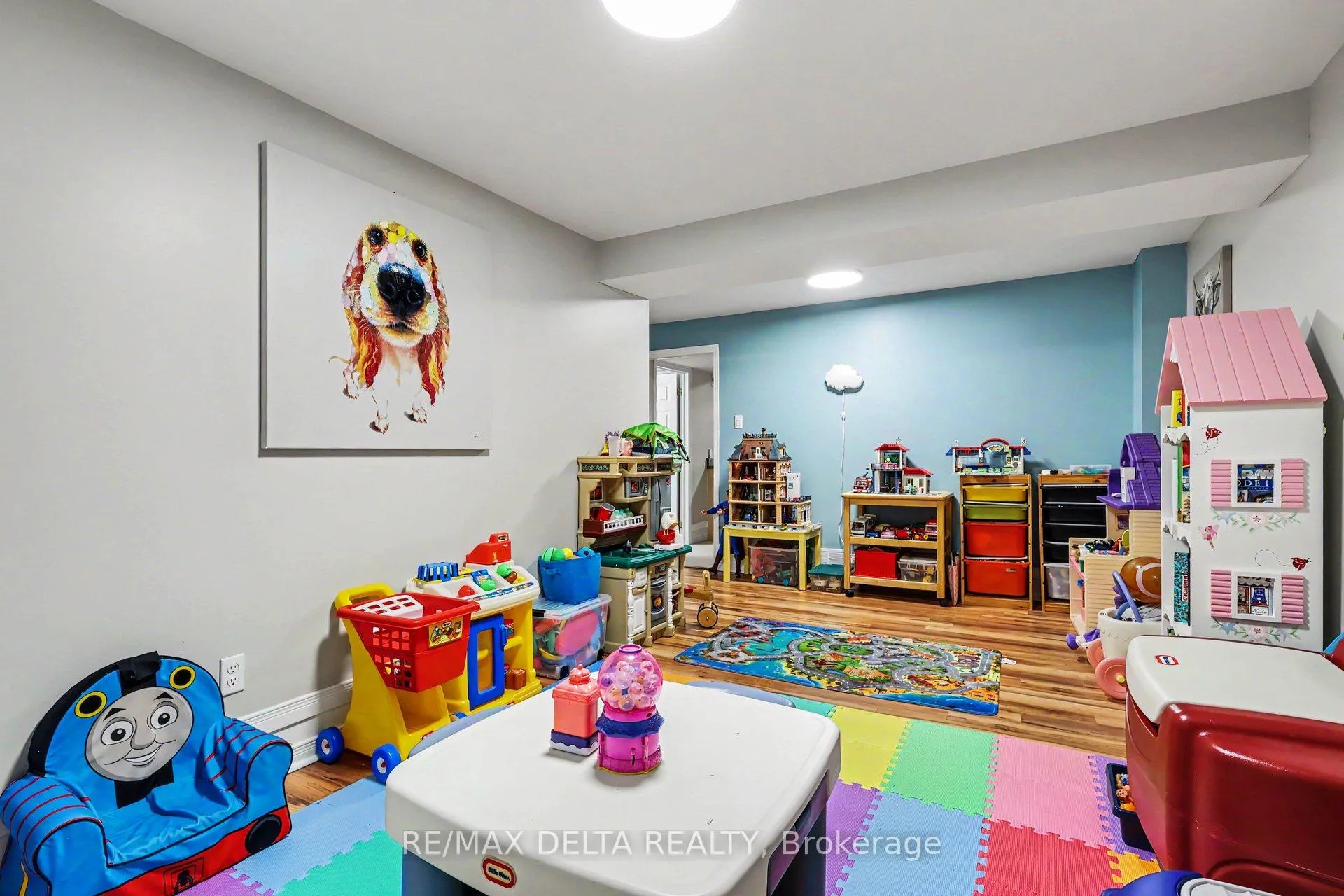 Photo 32 of 604 Valin Street, Ottawa, Fallingbrook/Gardenway South — HOMEH