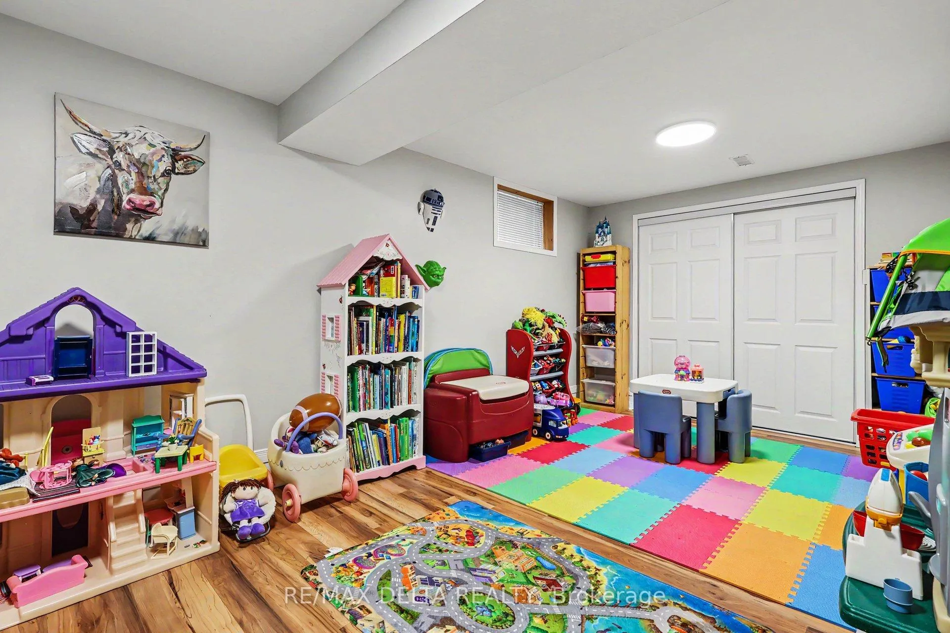 Photo 33 of 604 Valin Street, Ottawa, Fallingbrook/Gardenway South — HOMEH