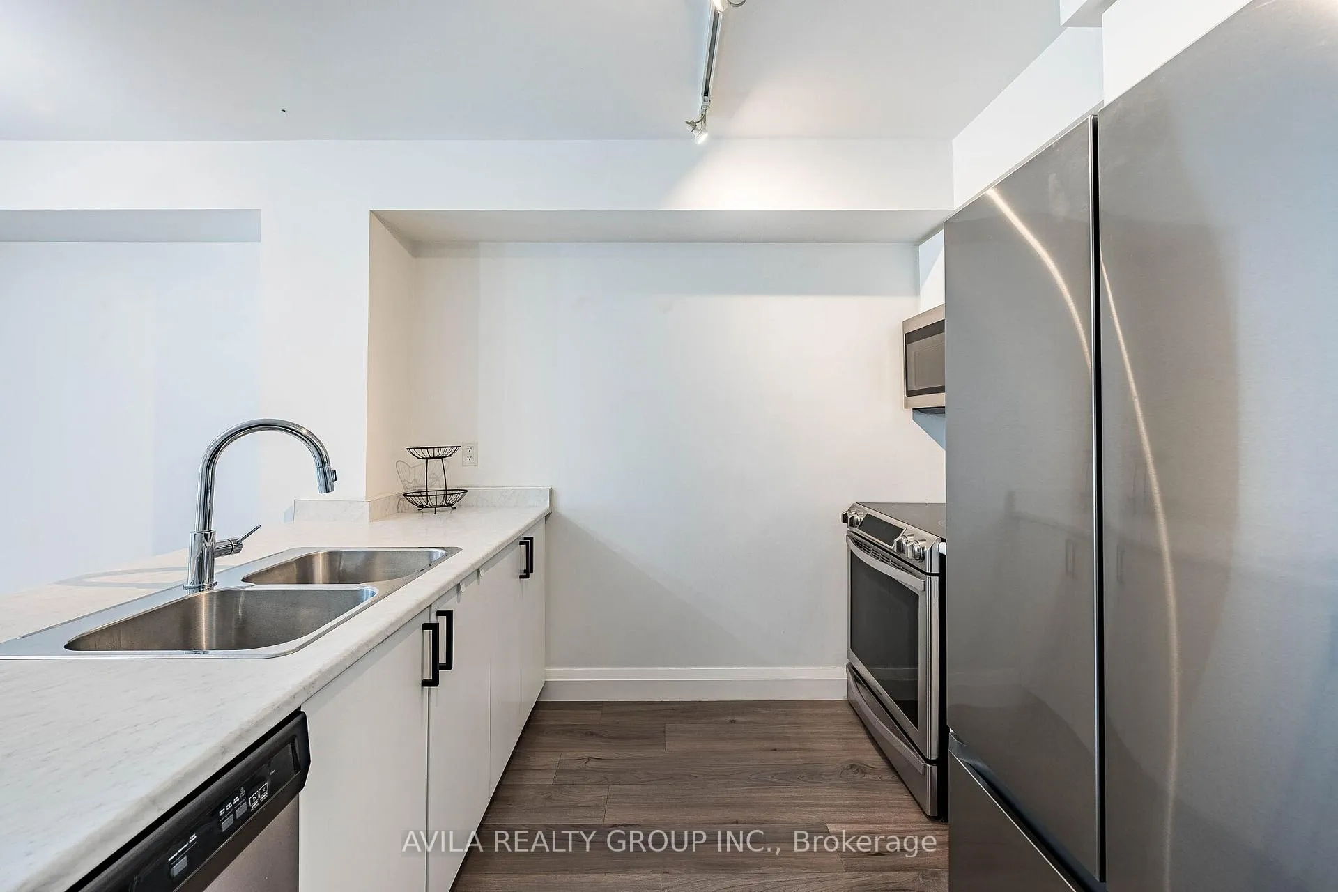 Photo 12 of Unit 704, 8 Trent Avenue, Toronto, East End-Danforth — HOMEH