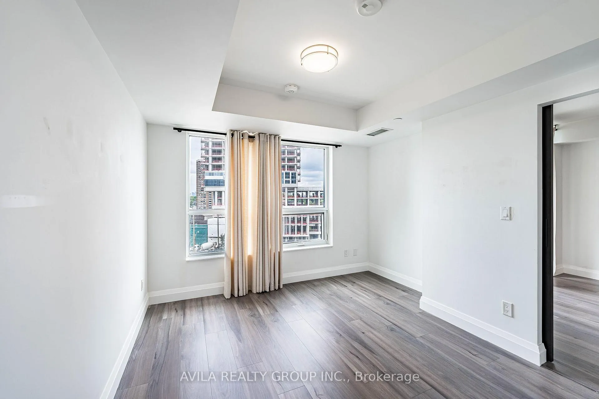Photo 20 of Unit 704, 8 Trent Avenue, Toronto, East End-Danforth — HOMEH