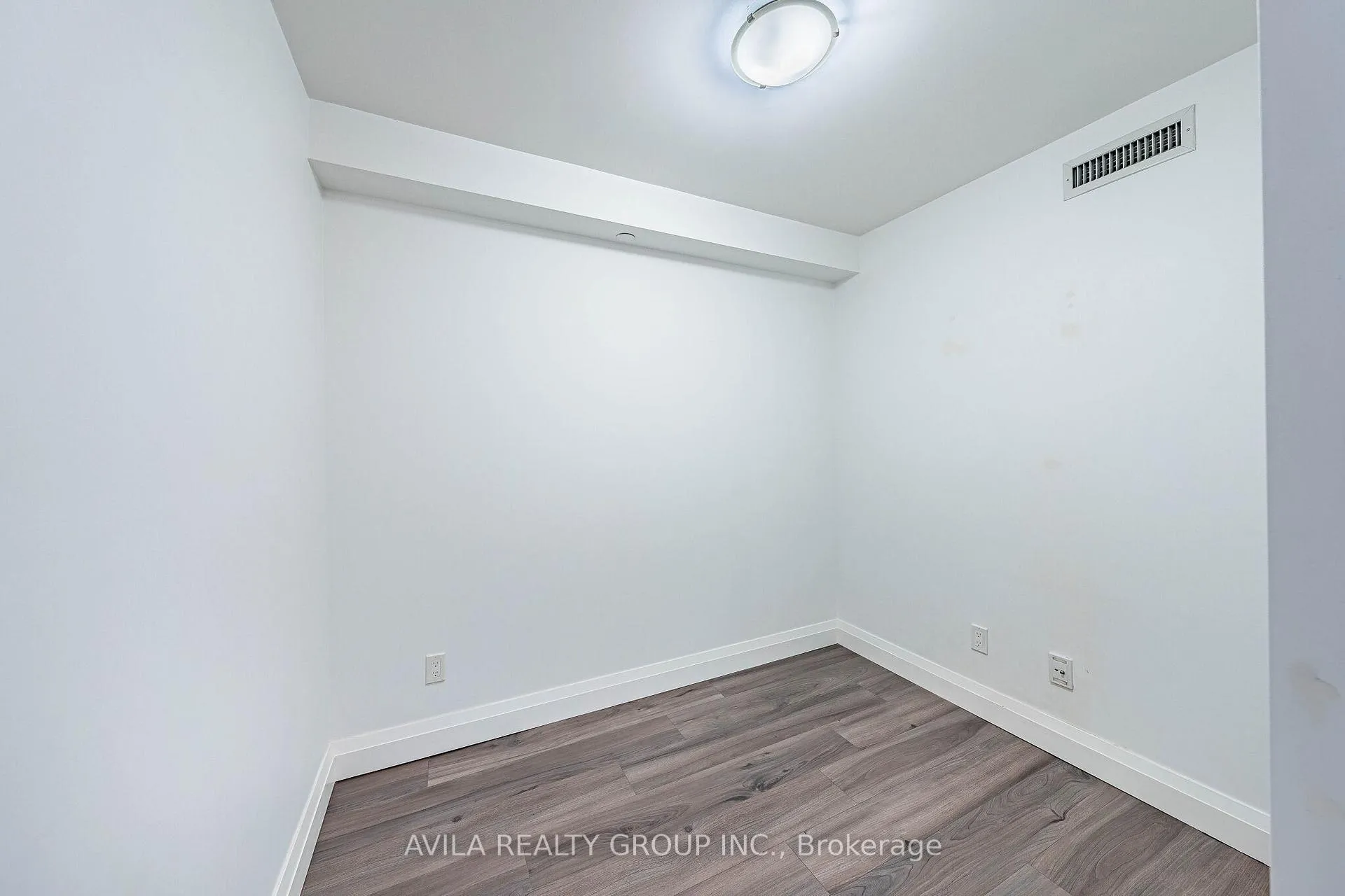 Photo 23 of Unit 704, 8 Trent Avenue, Toronto, East End-Danforth — HOMEH