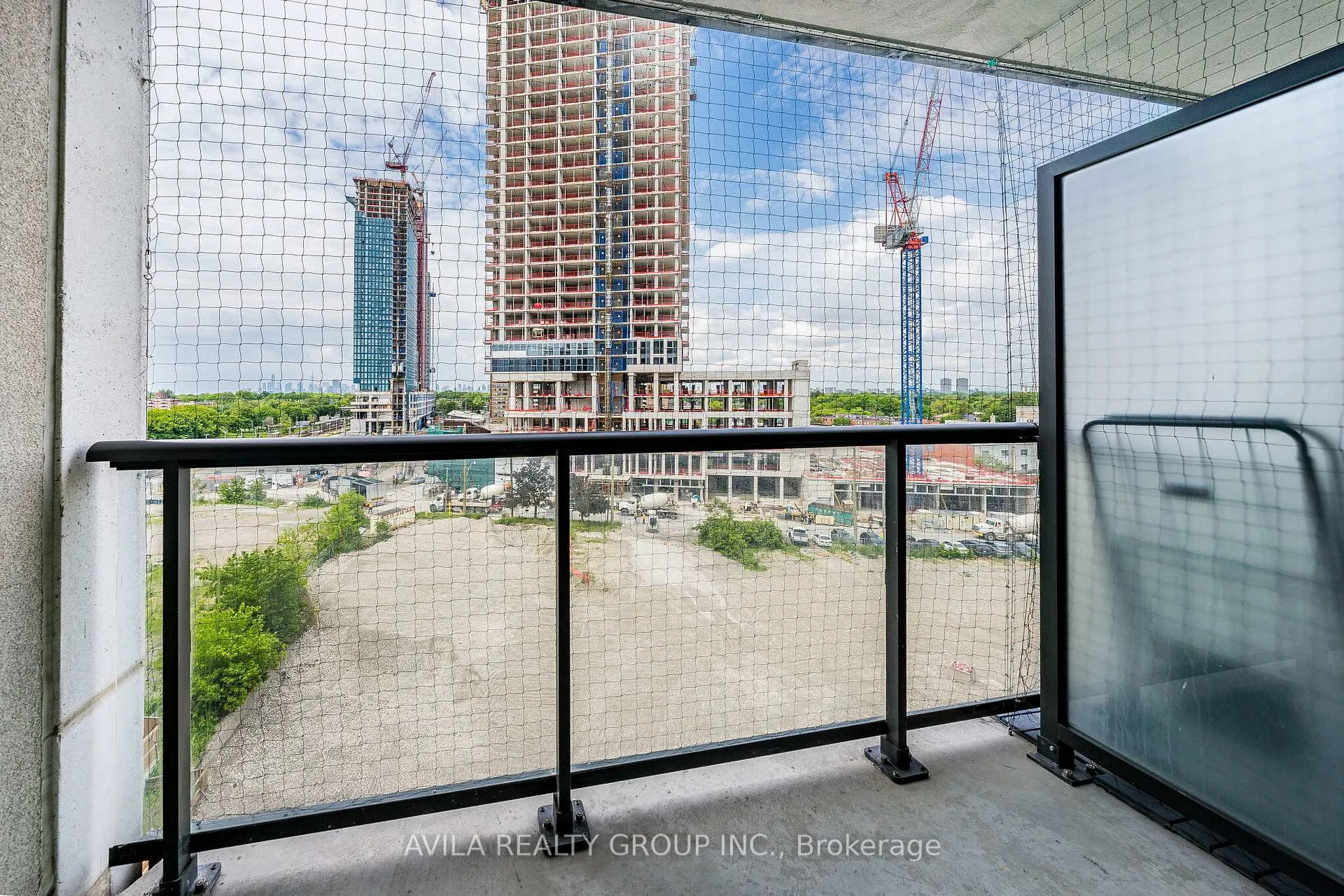 Photo 30 of Unit 704, 8 Trent Avenue, Toronto, East End-Danforth — HOMEH