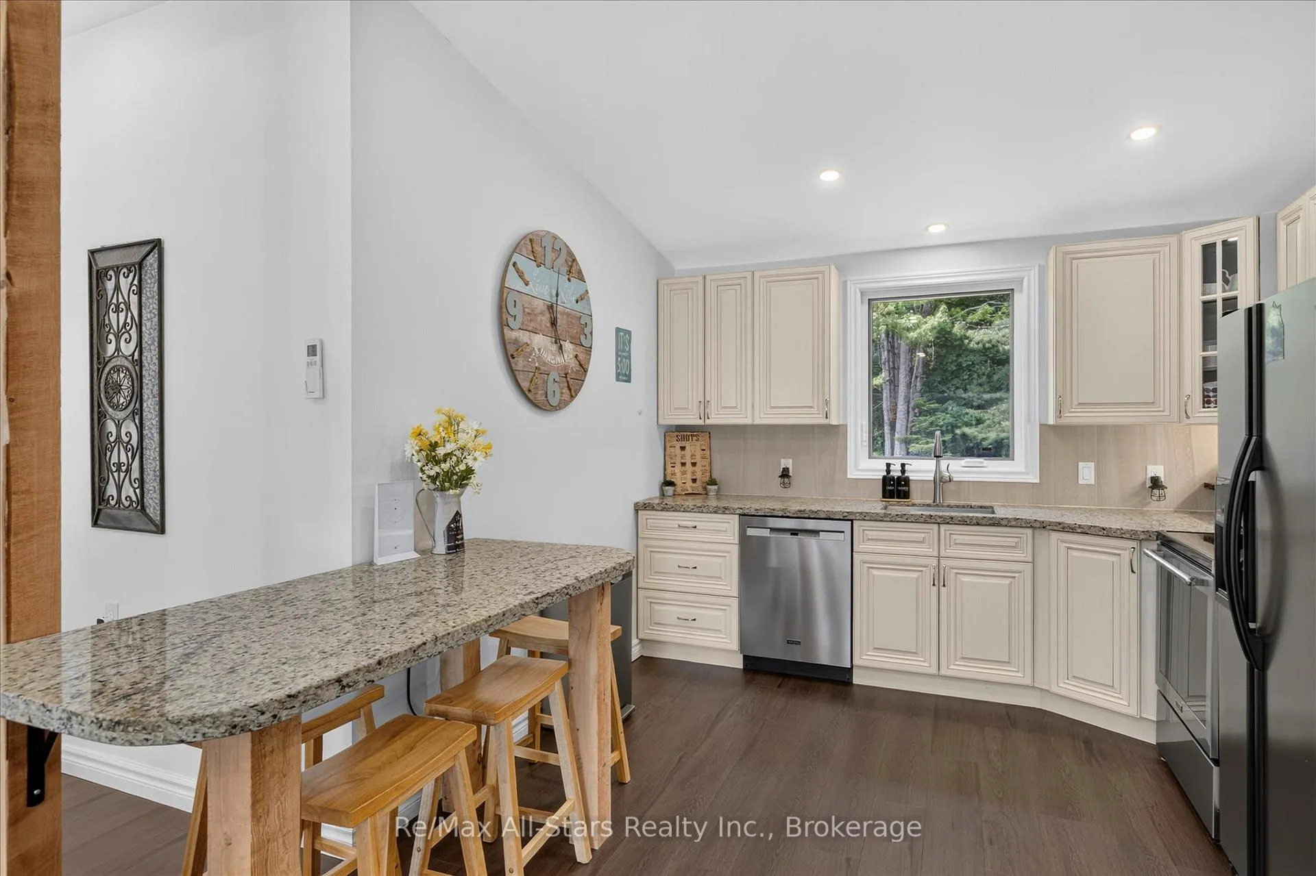 Photo 18 of 75 Cedarplank Road, Kawartha Lakes, Somerville — HOMEH