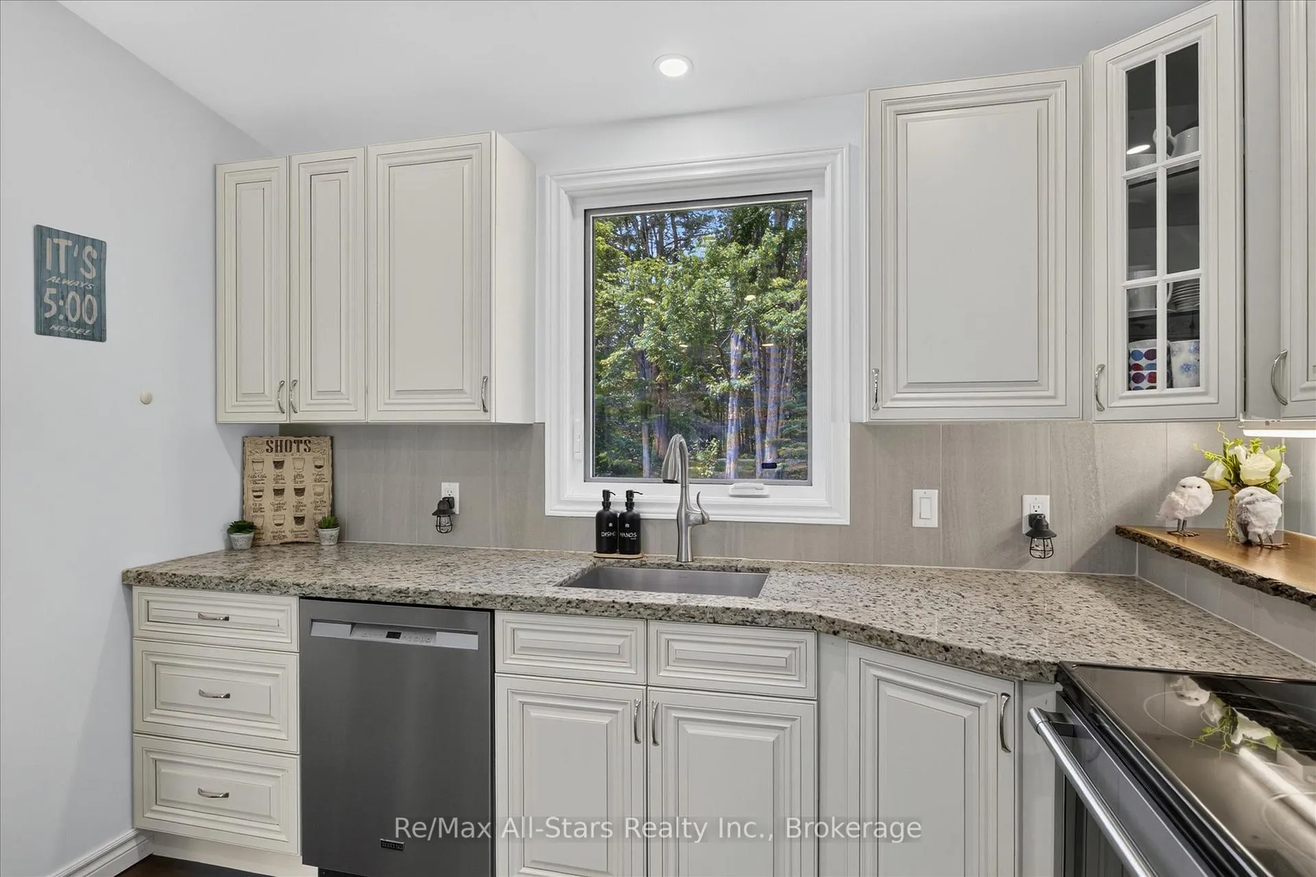 Photo 19 of 75 Cedarplank Road, Kawartha Lakes, Somerville — HOMEH