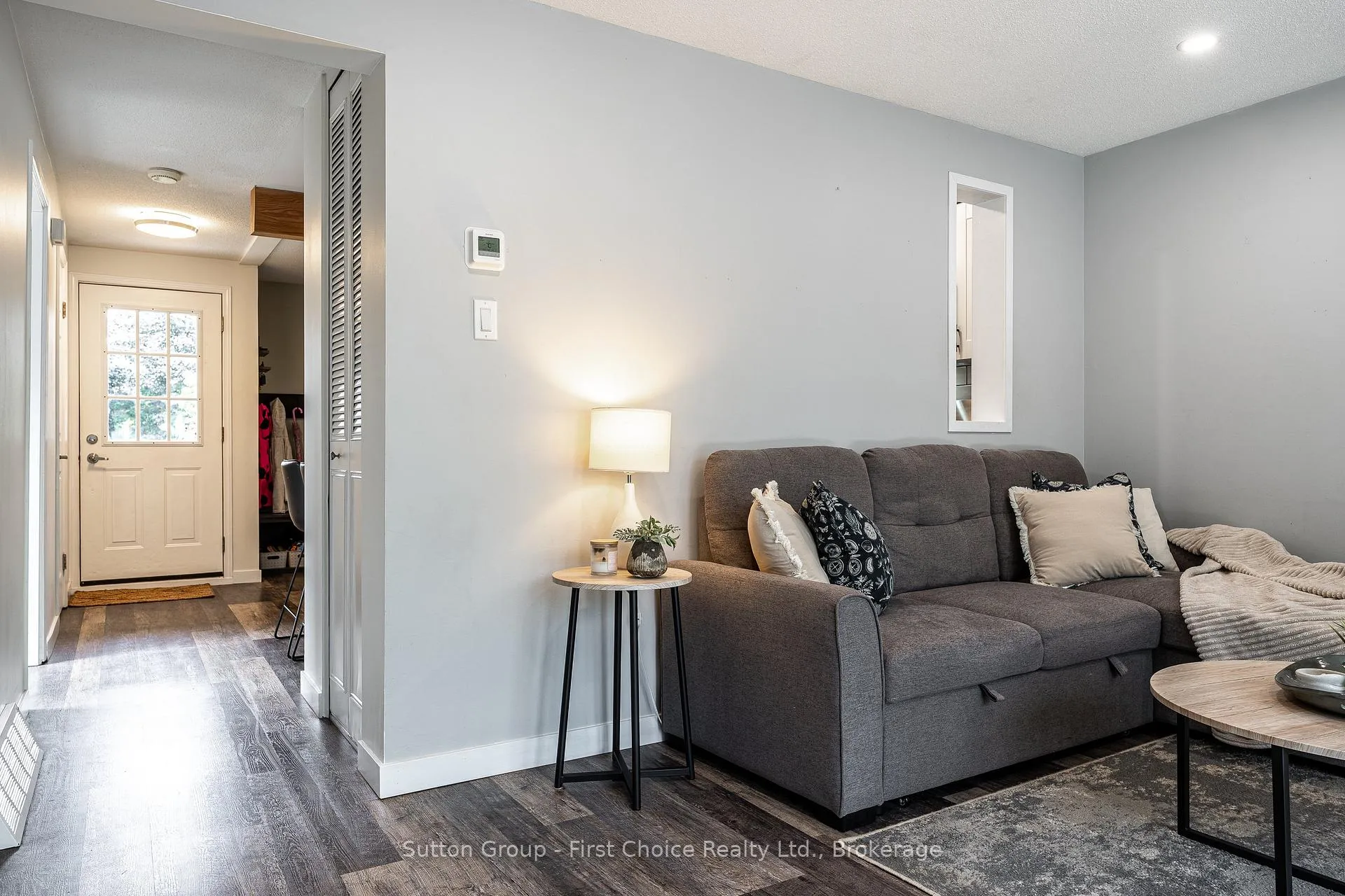Photo 16 of 112 Kathryn Crescent, Stratford — HOMEH