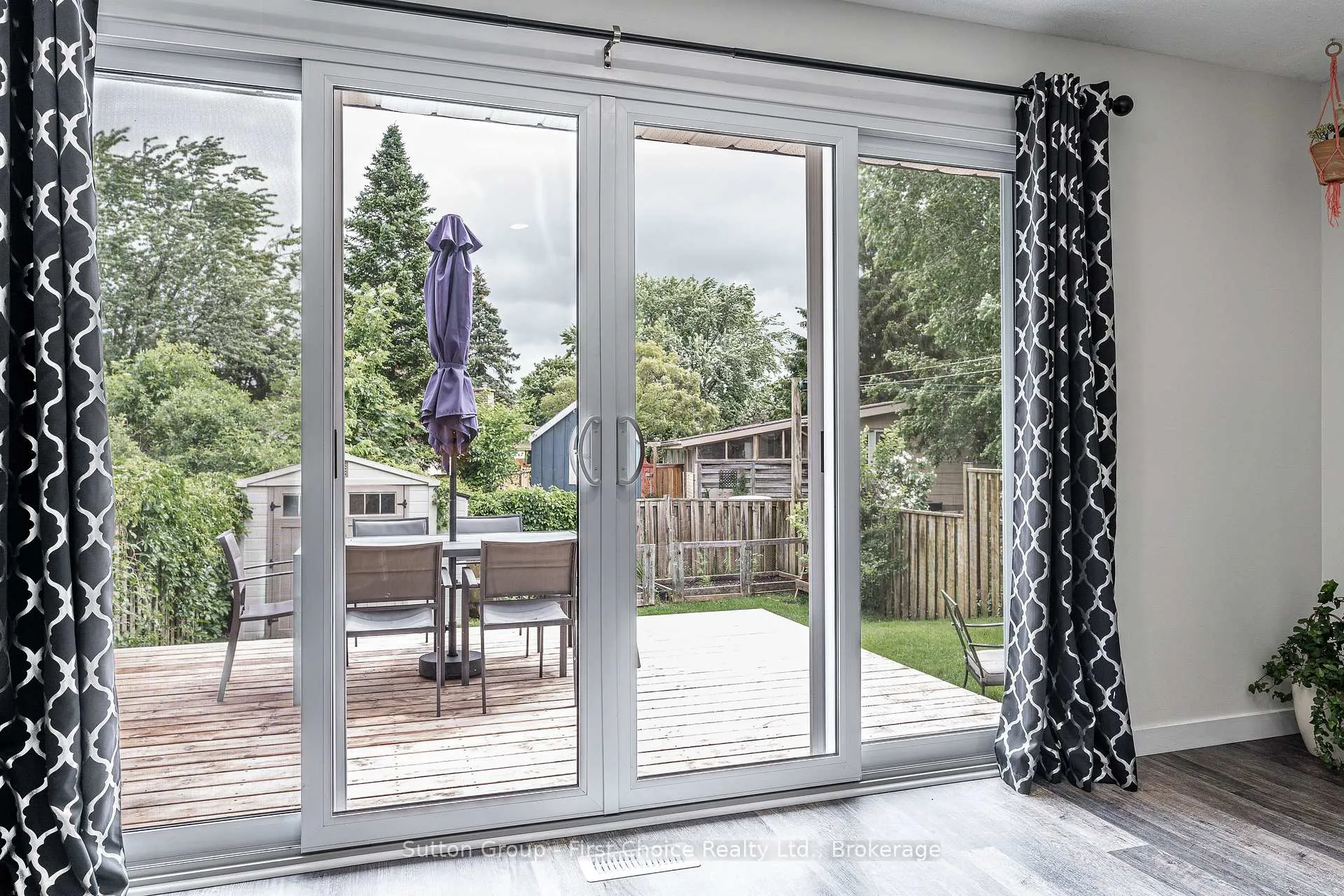 Photo 19 of 112 Kathryn Crescent, Stratford — HOMEH
