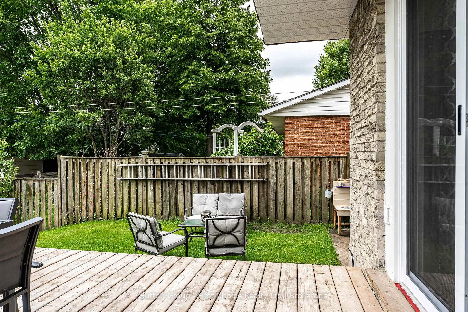 Photo 41 of 112 Kathryn Crescent, Stratford — HOMEH