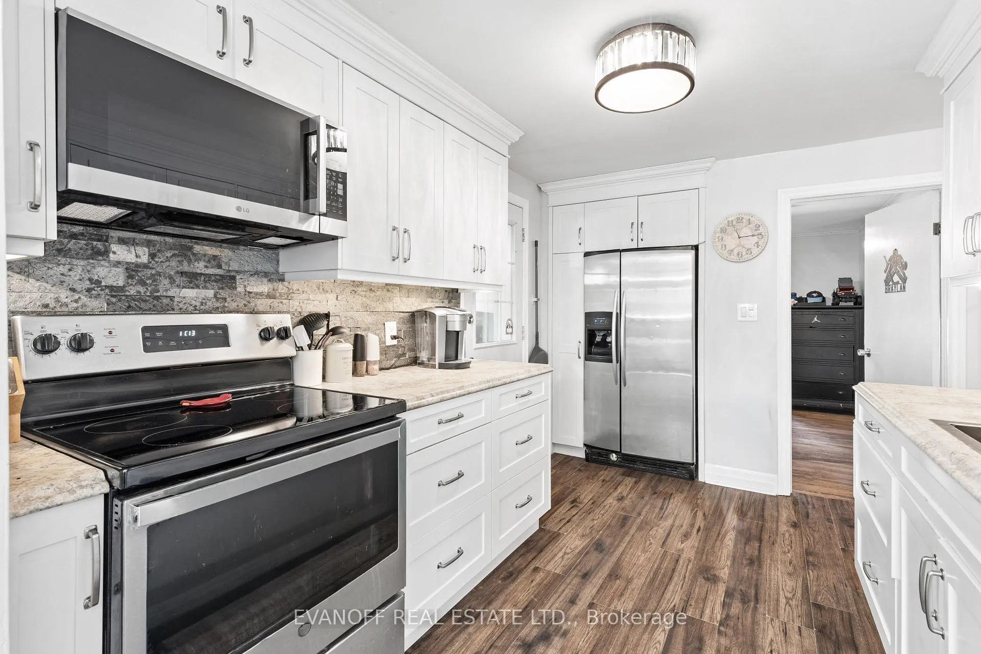 Photo 10 of 1288 Clonsilla Avenue, Peterborough, Town Ward 3 — HOMEH