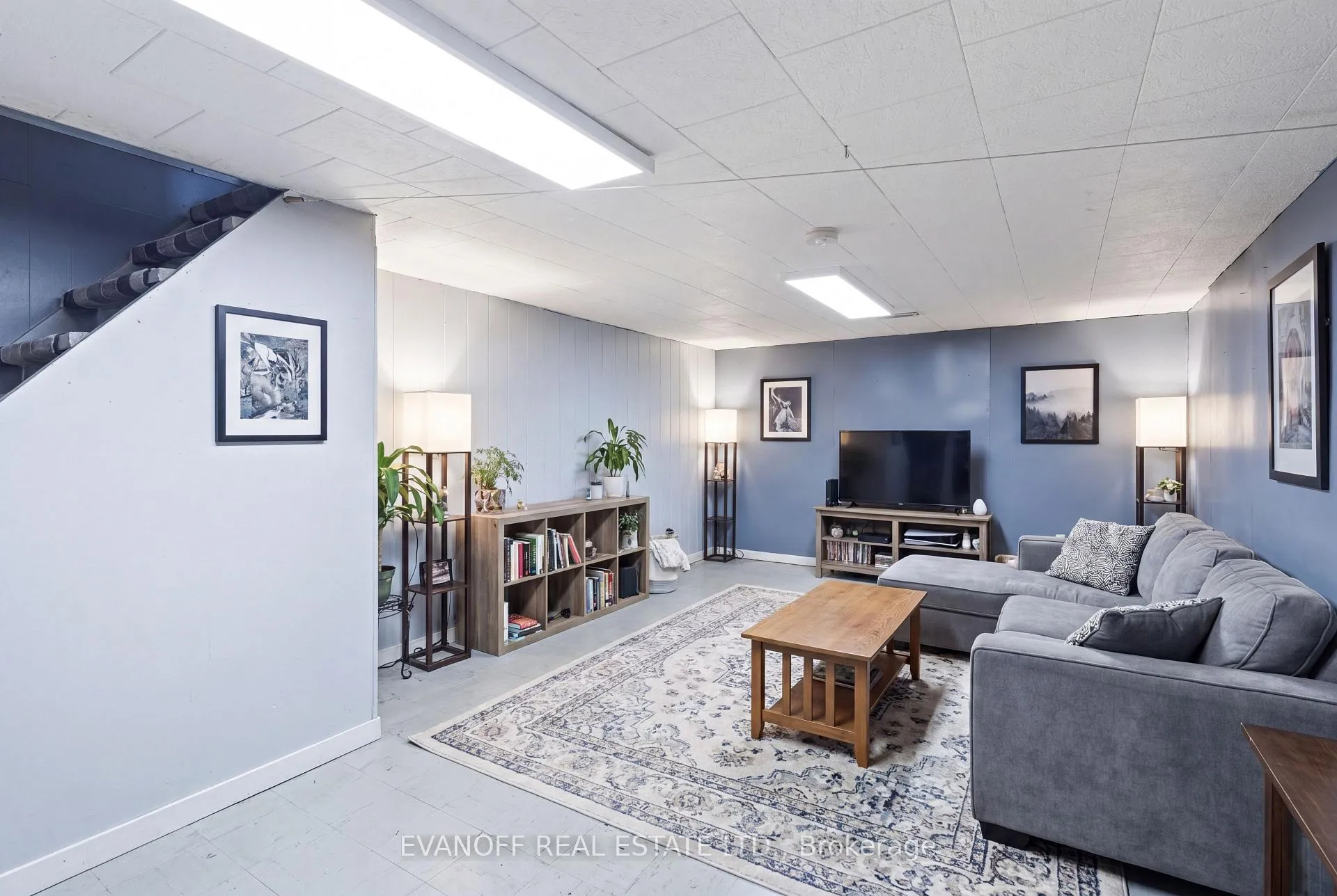 Photo 33 of 1288 Clonsilla Avenue, Peterborough, Town Ward 3 — HOMEH