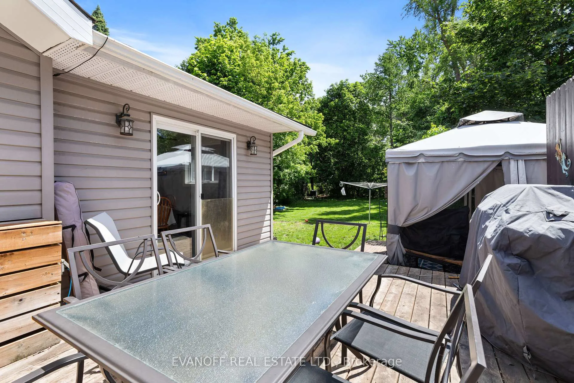 Photo 39 of 1288 Clonsilla Avenue, Peterborough, Town Ward 3 — HOMEH