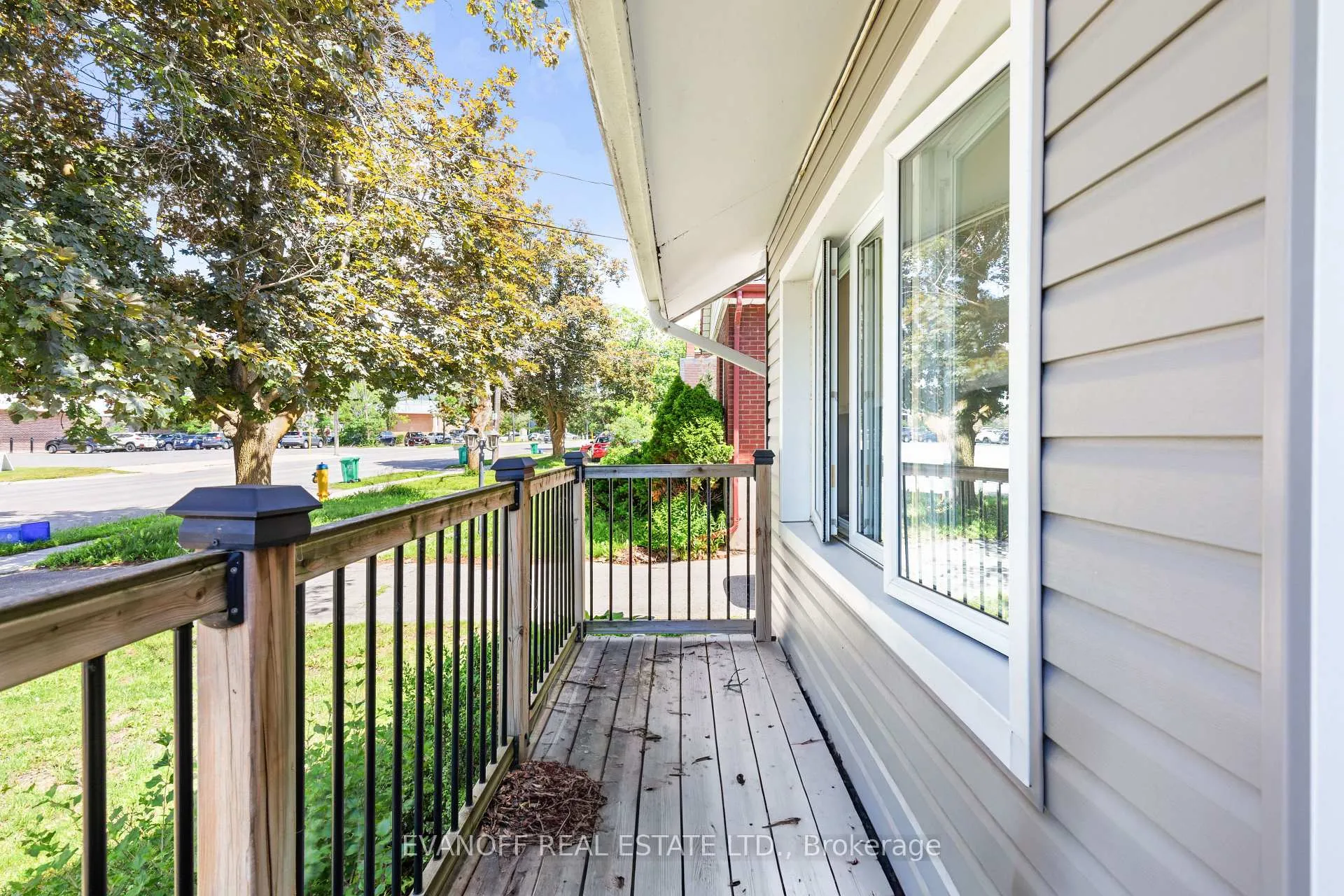 Photo 43 of 1288 Clonsilla Avenue, Peterborough, Town Ward 3 — HOMEH