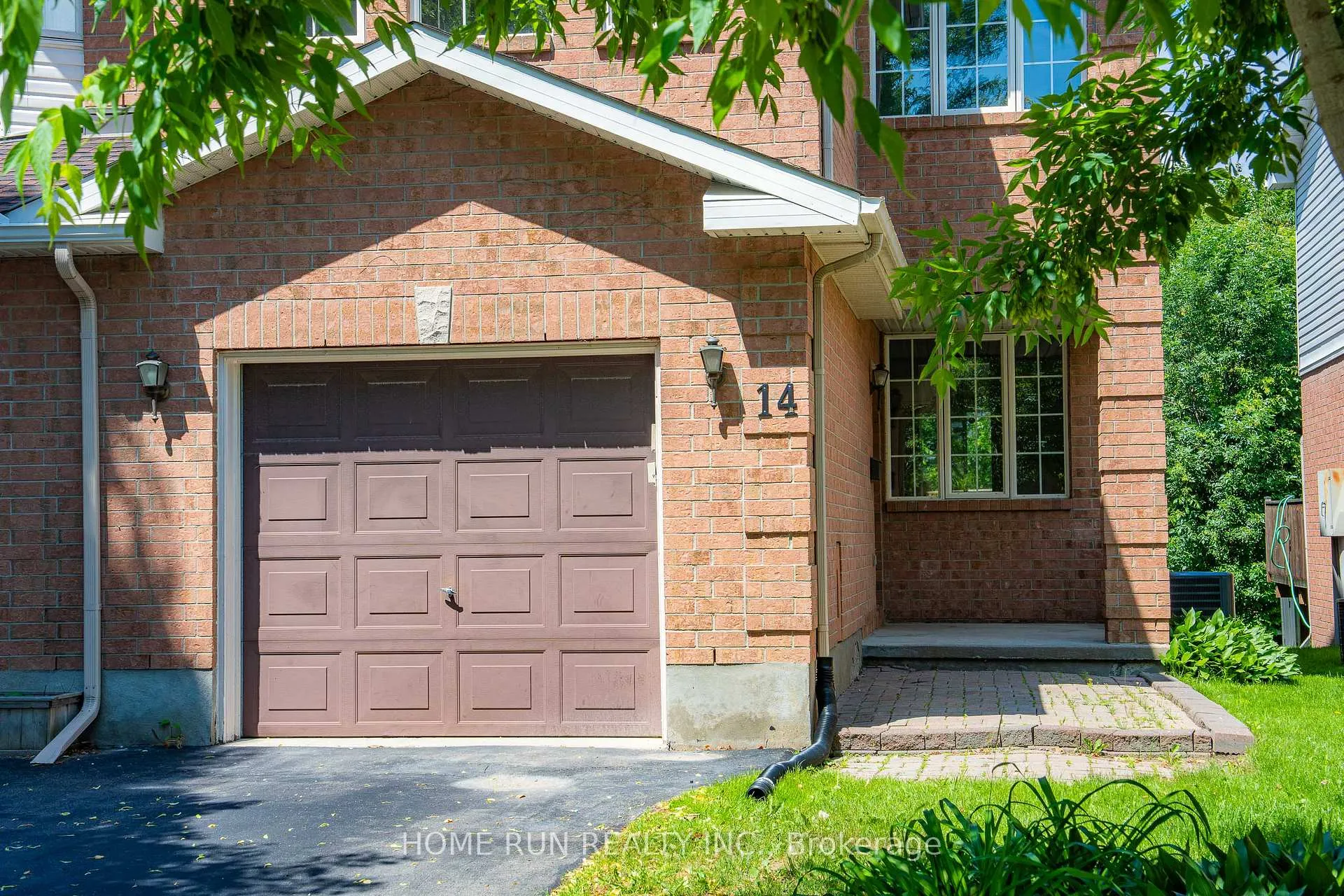 Photo 2 of 14 Cohen Avenue, Ottawa, Kanata - Katimavik — HOMEH