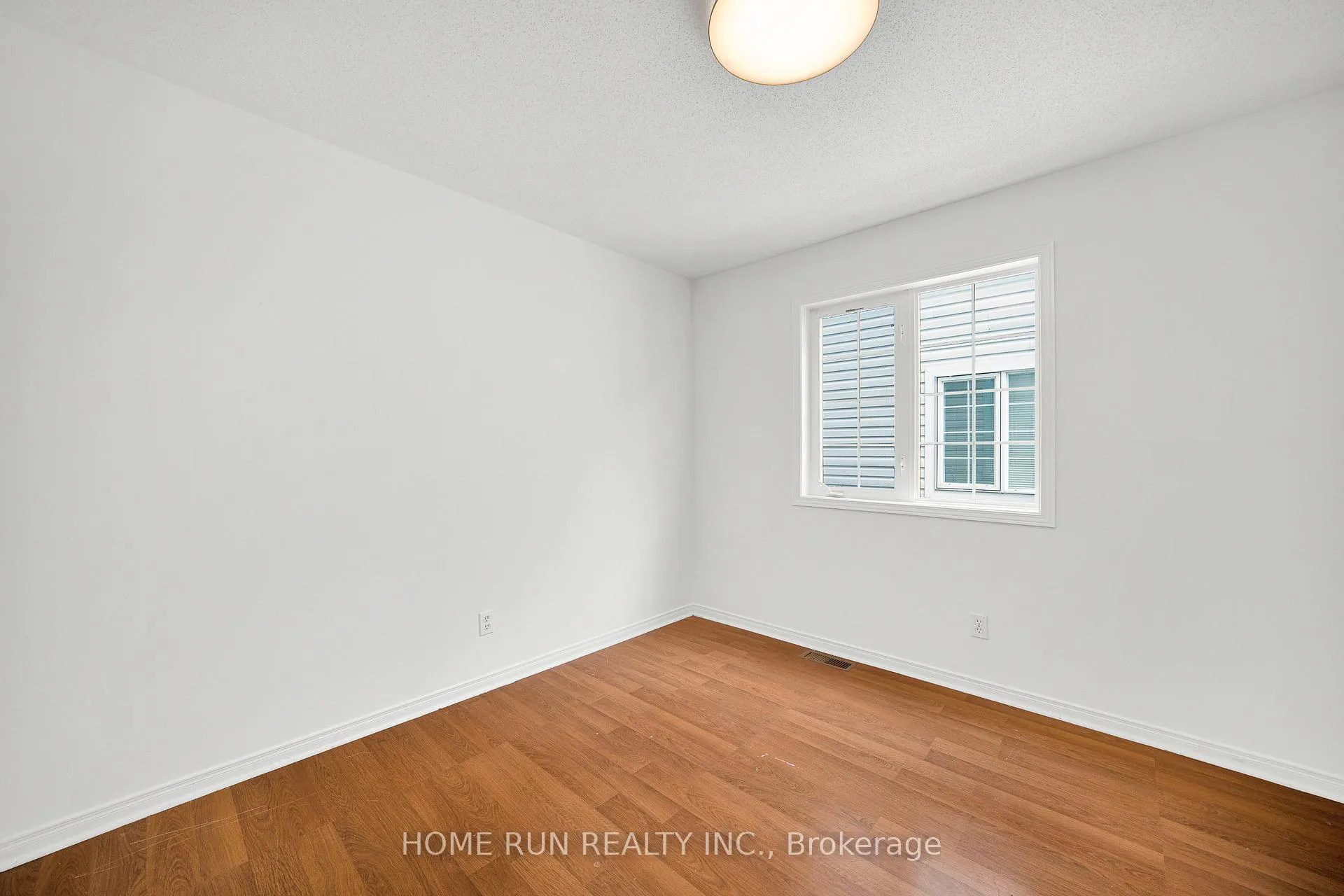 Photo 17 of 14 Cohen Avenue, Ottawa, Kanata - Katimavik — HOMEH