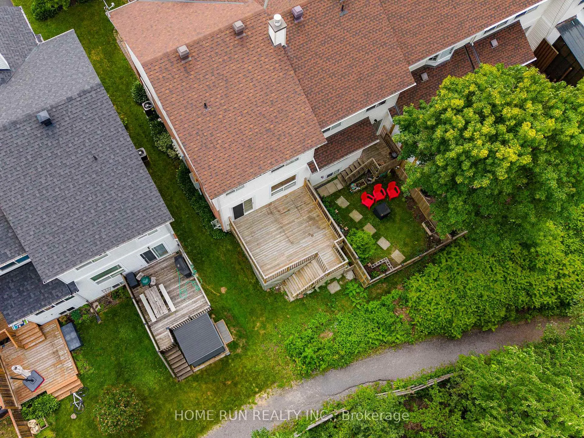 Photo 26 of 14 Cohen Avenue, Ottawa, Kanata - Katimavik — HOMEH