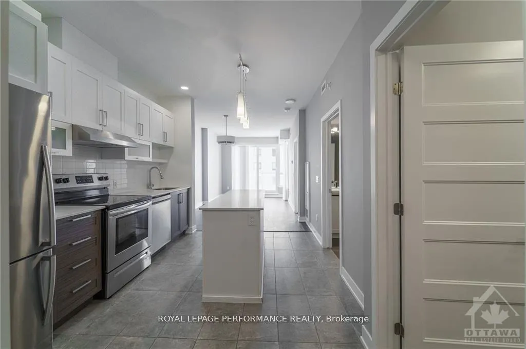 Photo 5 of 200 Inlet Private, Ottawa, Chatelaine Village — HOMEH