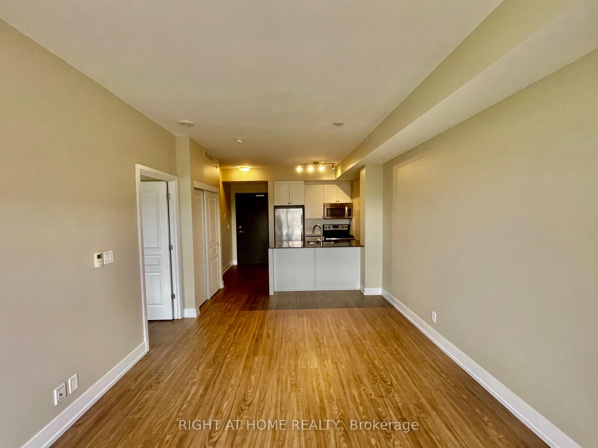 Photo 23 of Unit 708, 118 Holmwood Avenue, Ottawa, Glebe — HOMEH