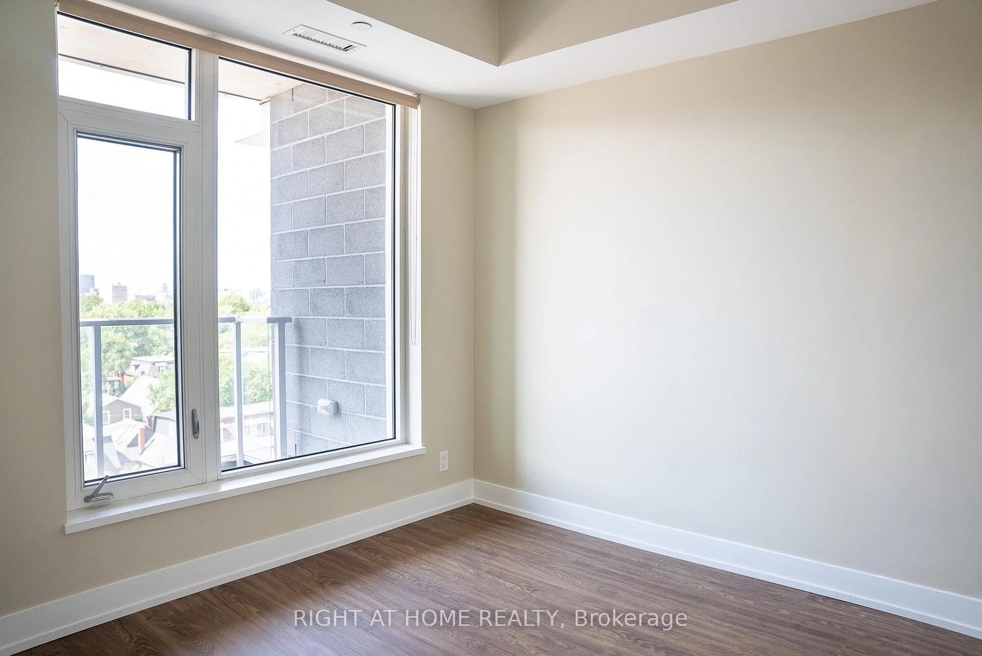 Photo 52 of Unit 708, 118 Holmwood Avenue, Ottawa, Glebe — HOMEH