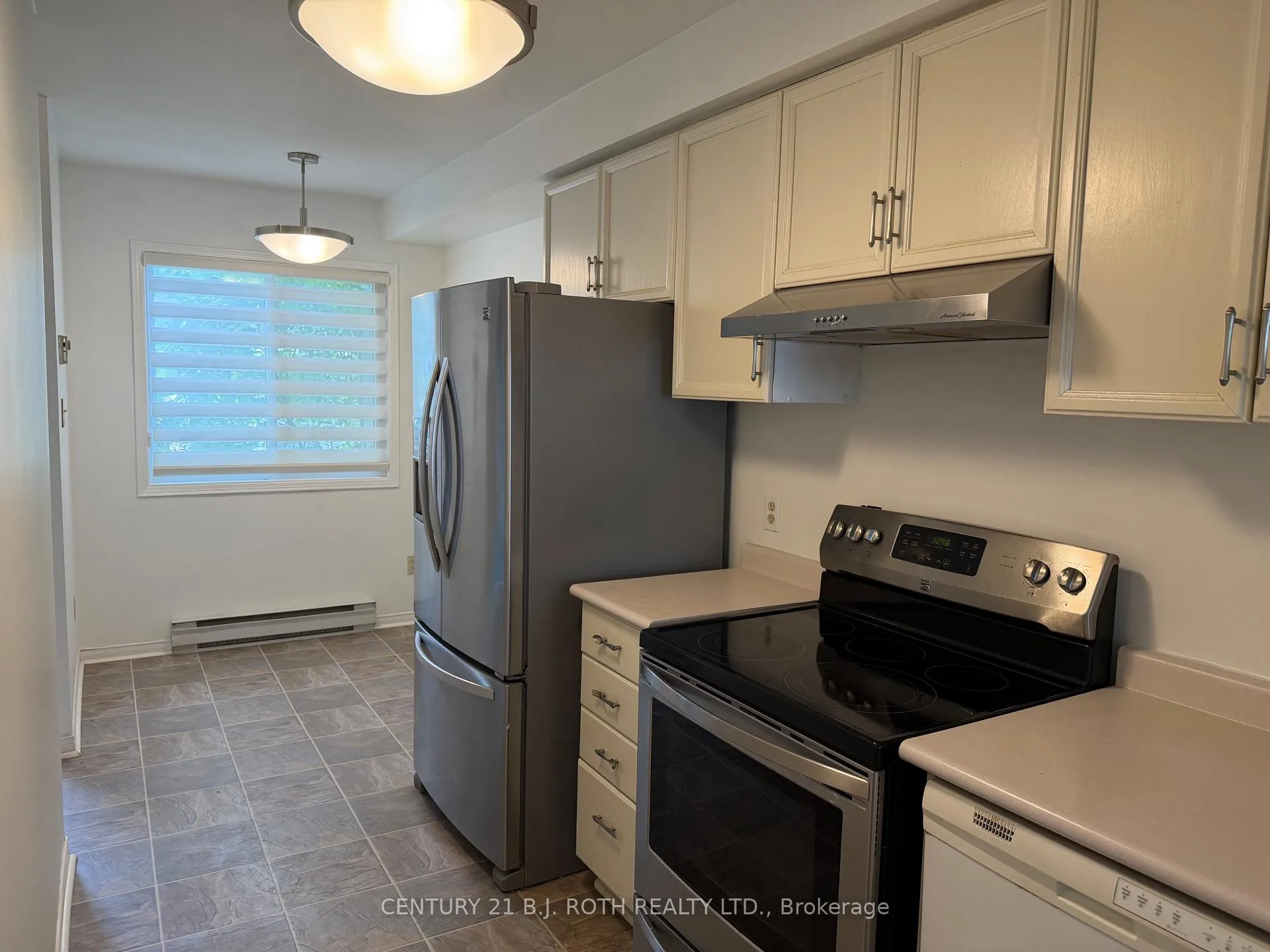 Photo 3 of Unit 2, 2 Laguna Parkway, Ramara, Brechin — HOMEH
