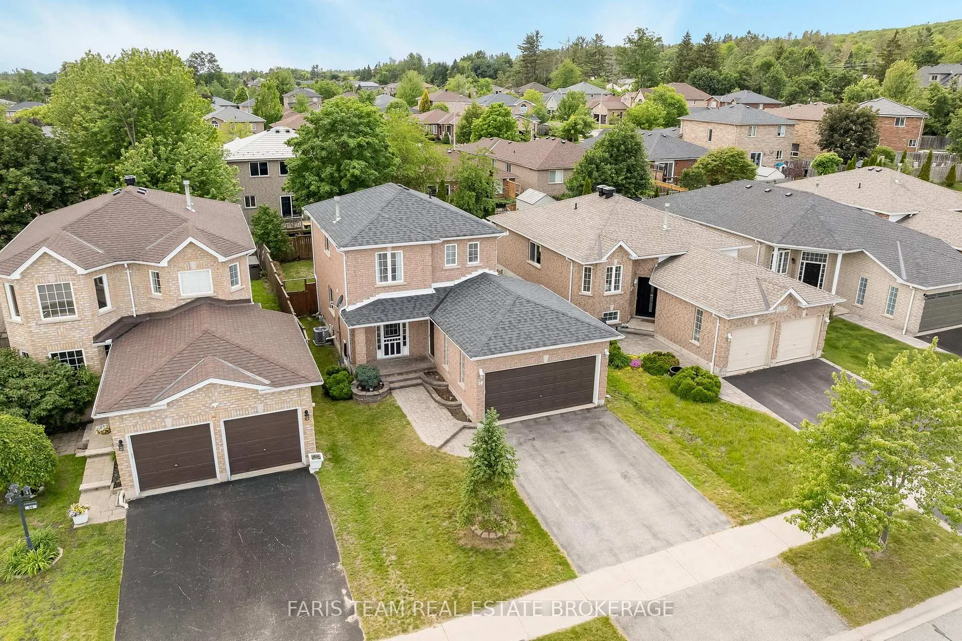 Photo 2 of 54 Bird Street, Barrie, Edgehill Drive — HOMEH