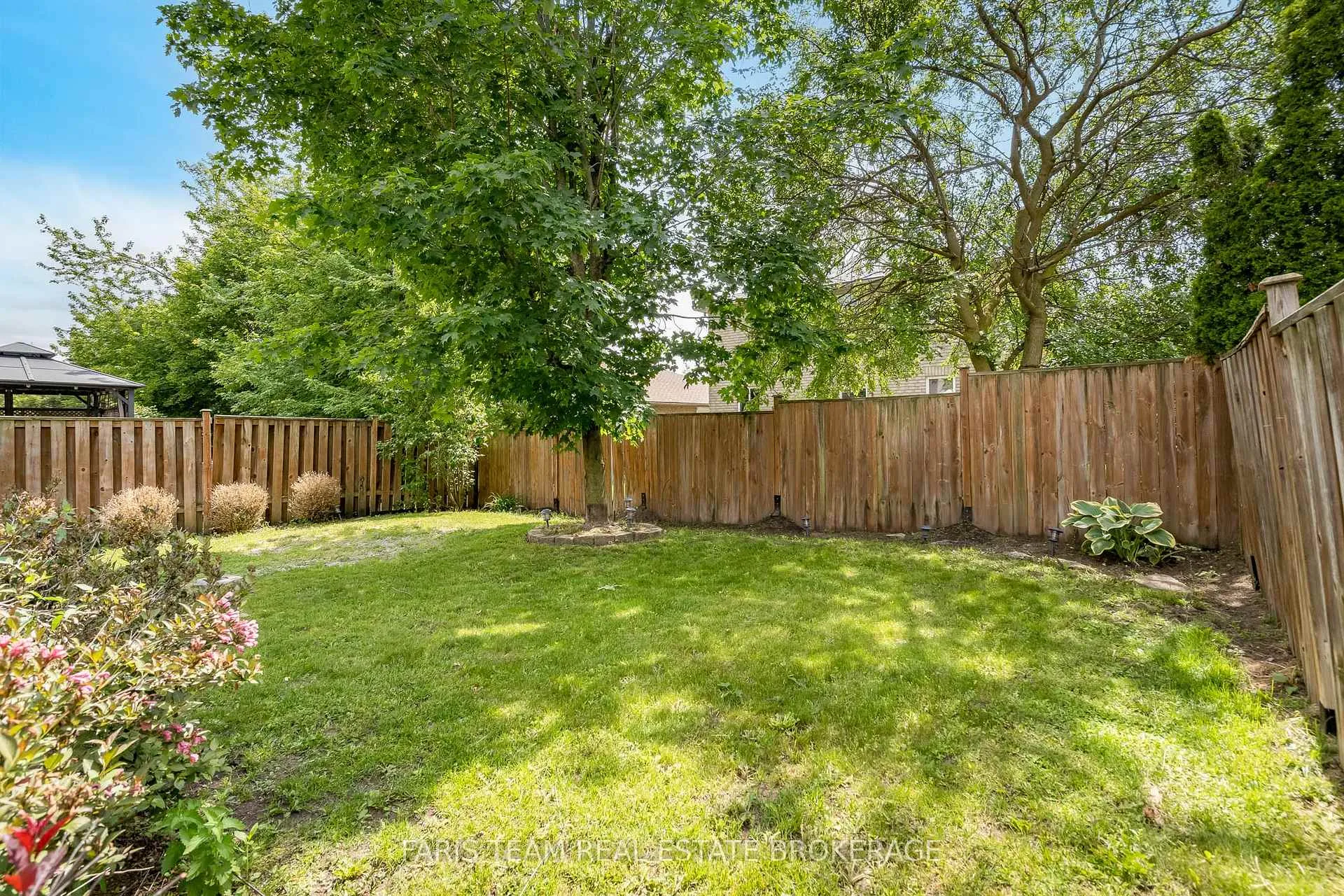 Photo 27 of 54 Bird Street, Barrie, Edgehill Drive — HOMEH