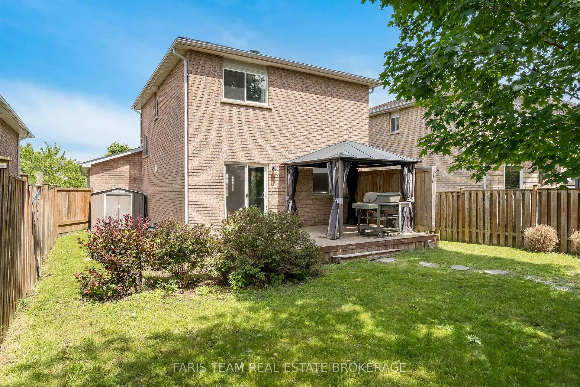 Photo 28 of 54 Bird Street, Barrie, Edgehill Drive — HOMEH