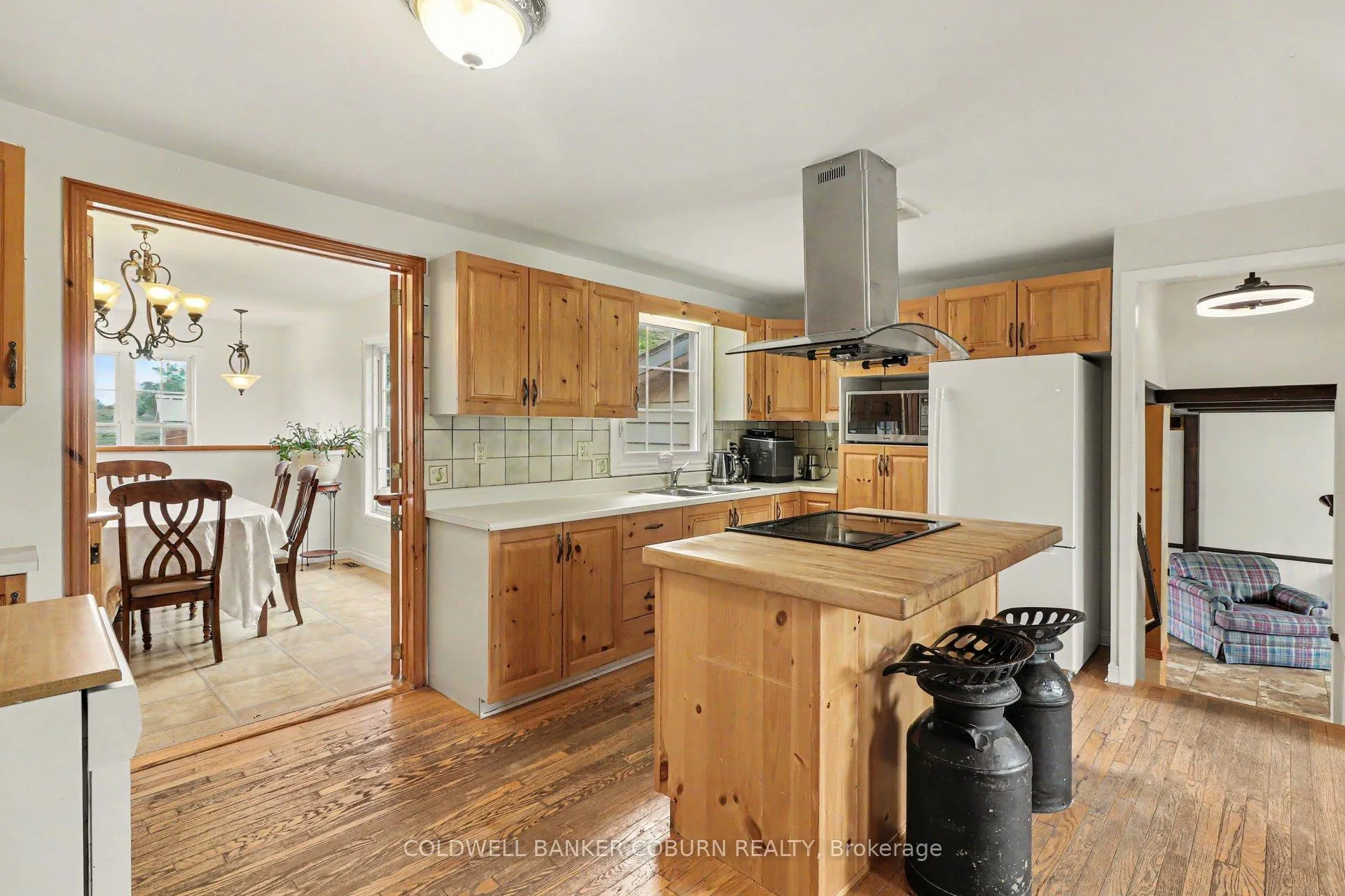 Photo 8 of 22 Thompson Road, North Dundas, Chesterville — HOMEH