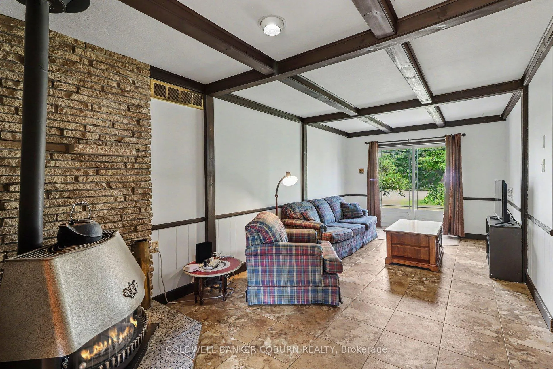 Photo 15 of 22 Thompson Road, North Dundas, Chesterville — HOMEH