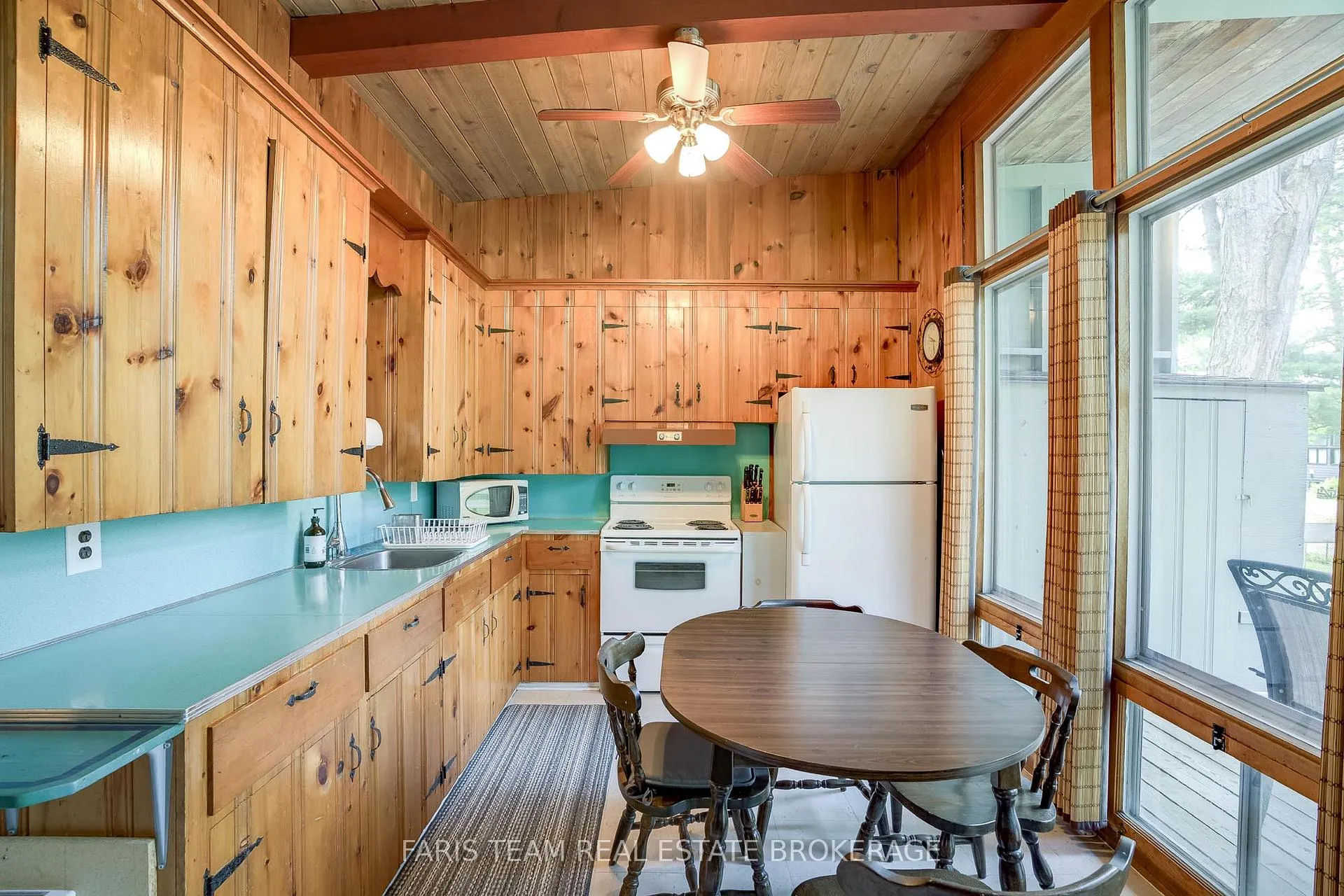 Photo 8 of 34 Quesnelle Drive, Tiny, Rural Tiny — HOMEH