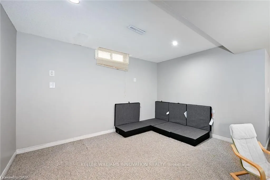 Photo 28 of 8 Buss Court, Thorold, Confederation Heights — HOMEH