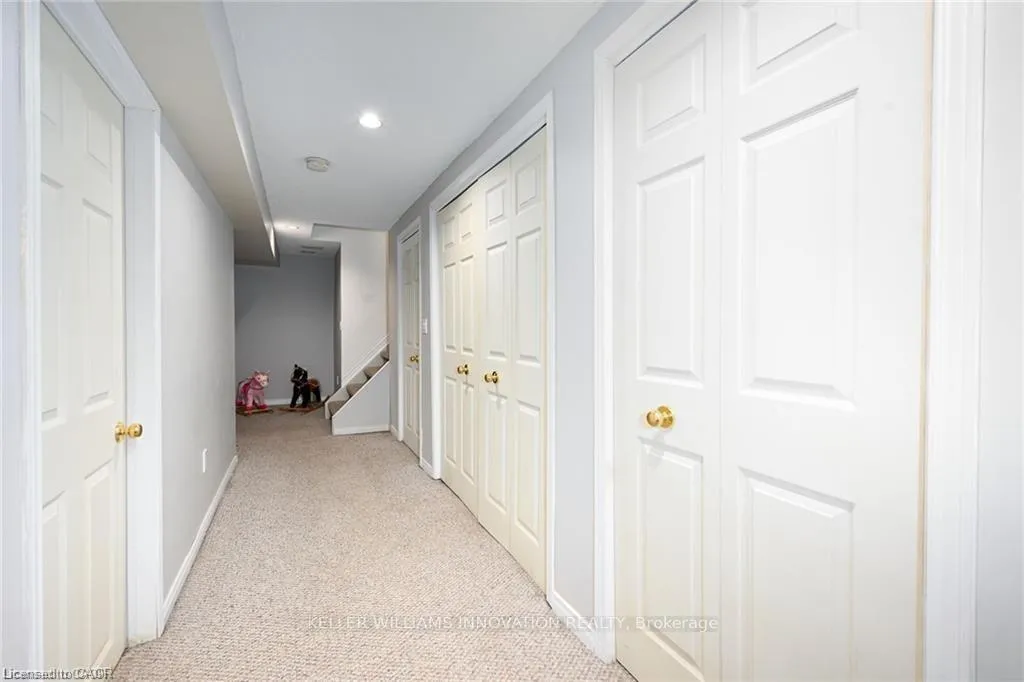 Photo 29 of 8 Buss Court, Thorold, Confederation Heights — HOMEH
