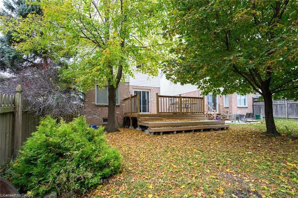 Photo 35 of 8 Buss Court, Thorold, Confederation Heights — HOMEH