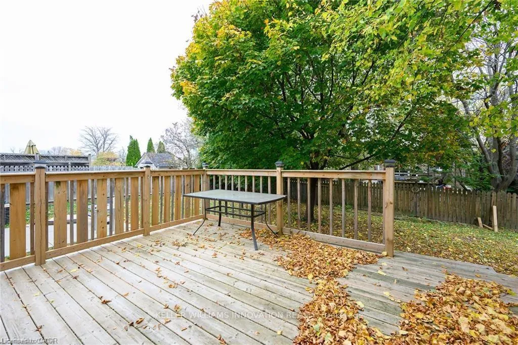 Photo 39 of 8 Buss Court, Thorold, Confederation Heights — HOMEH