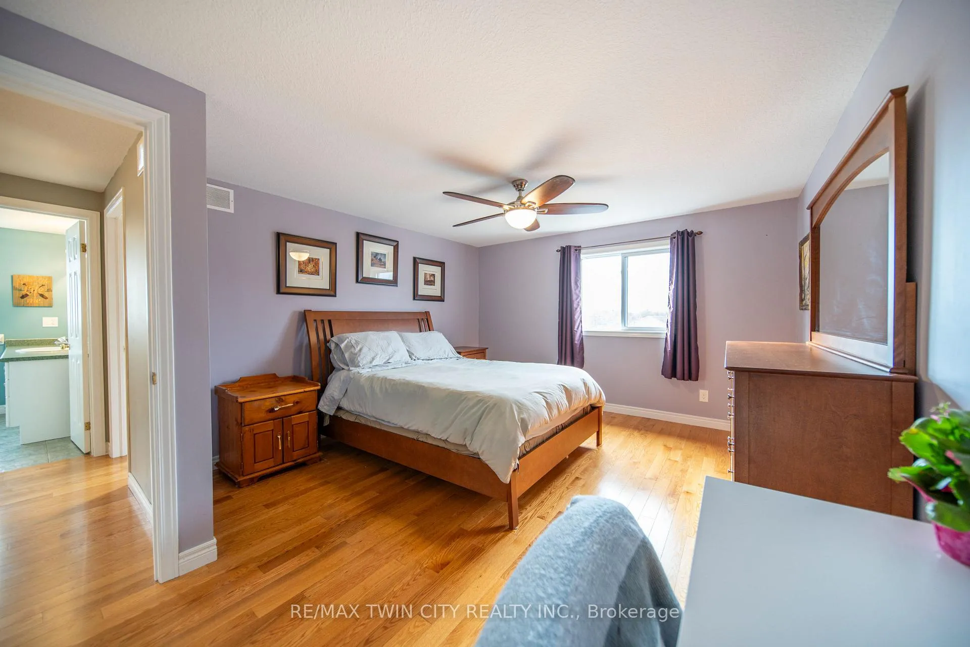 Photo 23 of 12 Stiefelmeyer Crescent, Wilmot — HOMEH