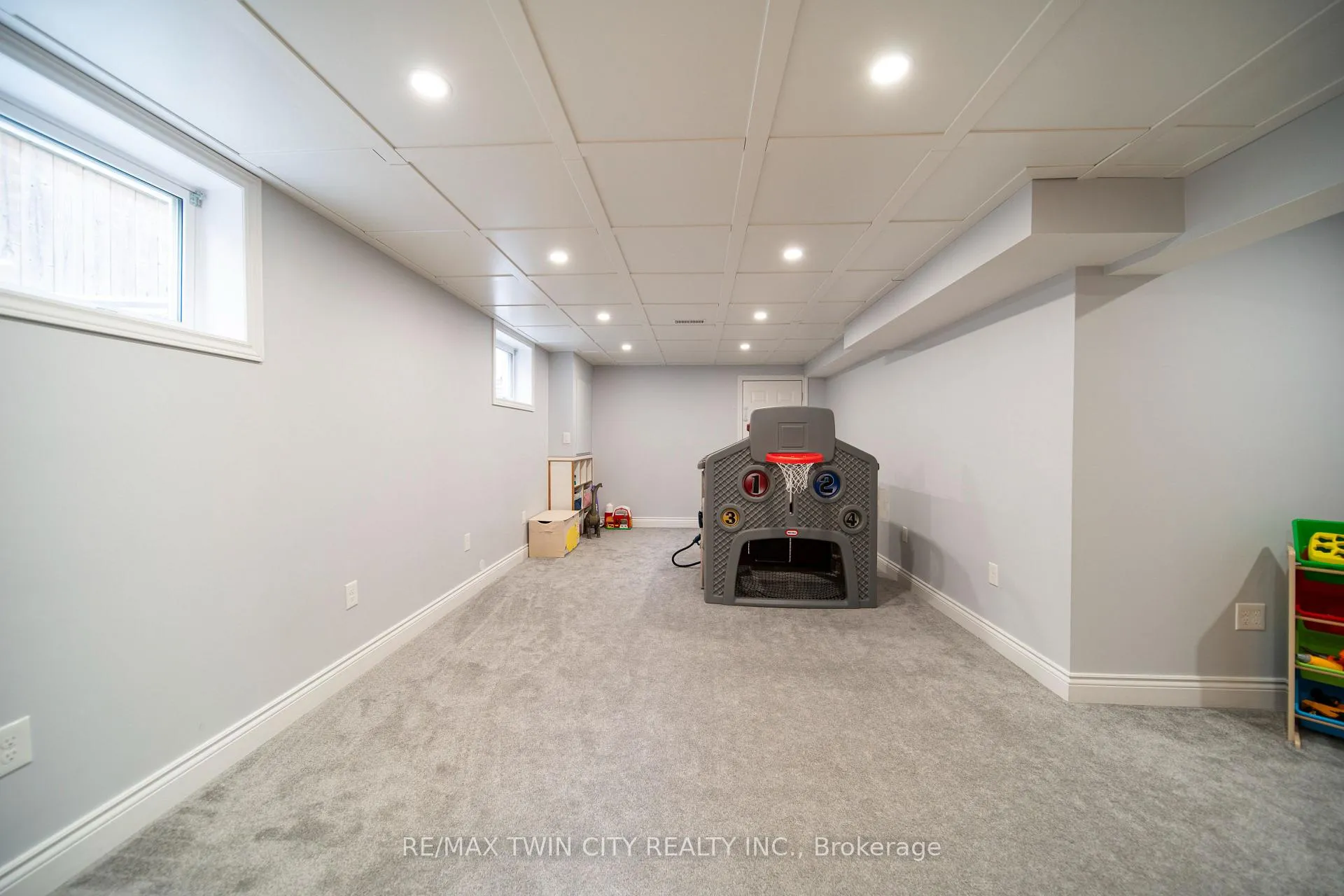 Photo 34 of 12 Stiefelmeyer Crescent, Wilmot — HOMEH