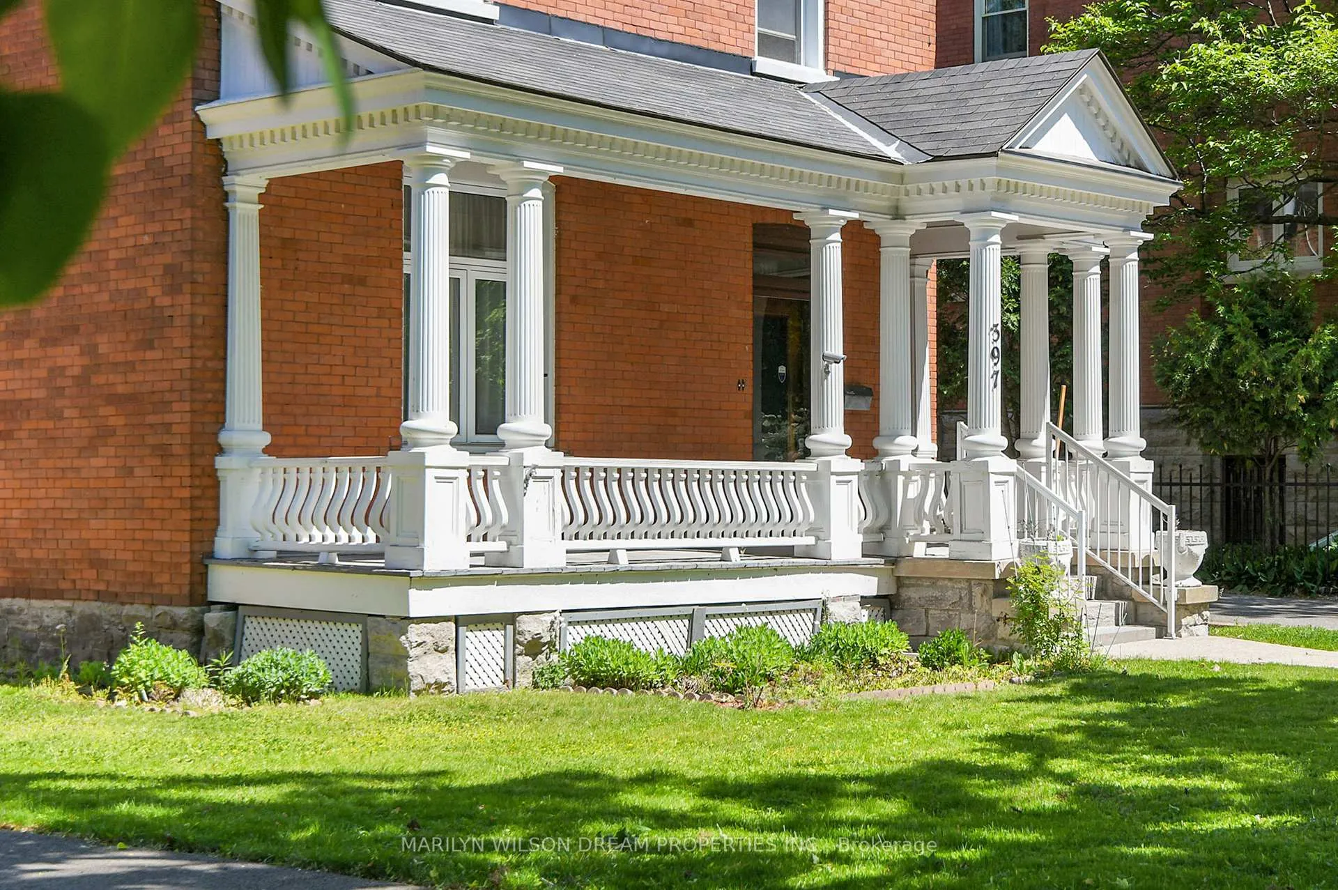 Photo 4 of 397 Wilbrod Street, Ottawa, Sandy Hill — HOMEH