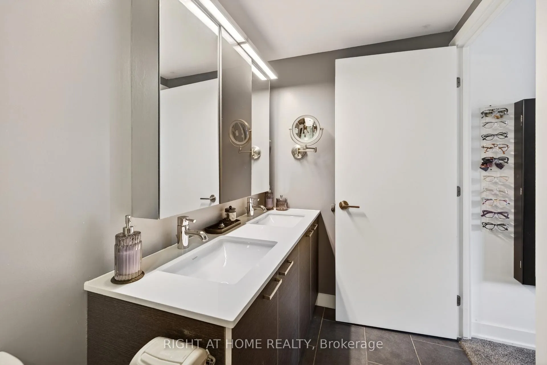 Photo 23 of Unit 723, 349 Mcleod Street, Ottawa, Ottawa Centre — HOMEH