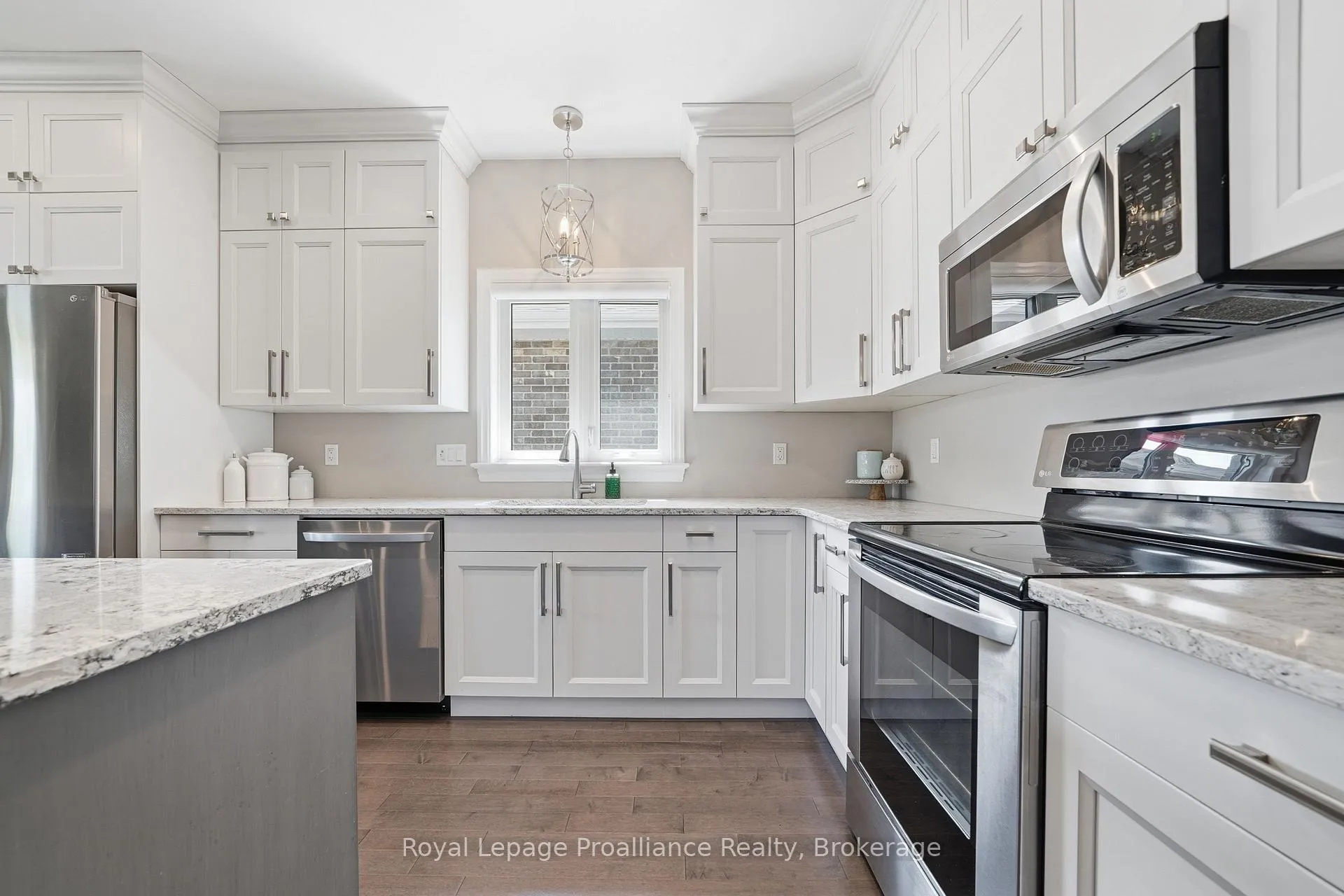Photo 14 of 5 Bel Air Crescent, Quinte West, Murray Ward — HOMEH