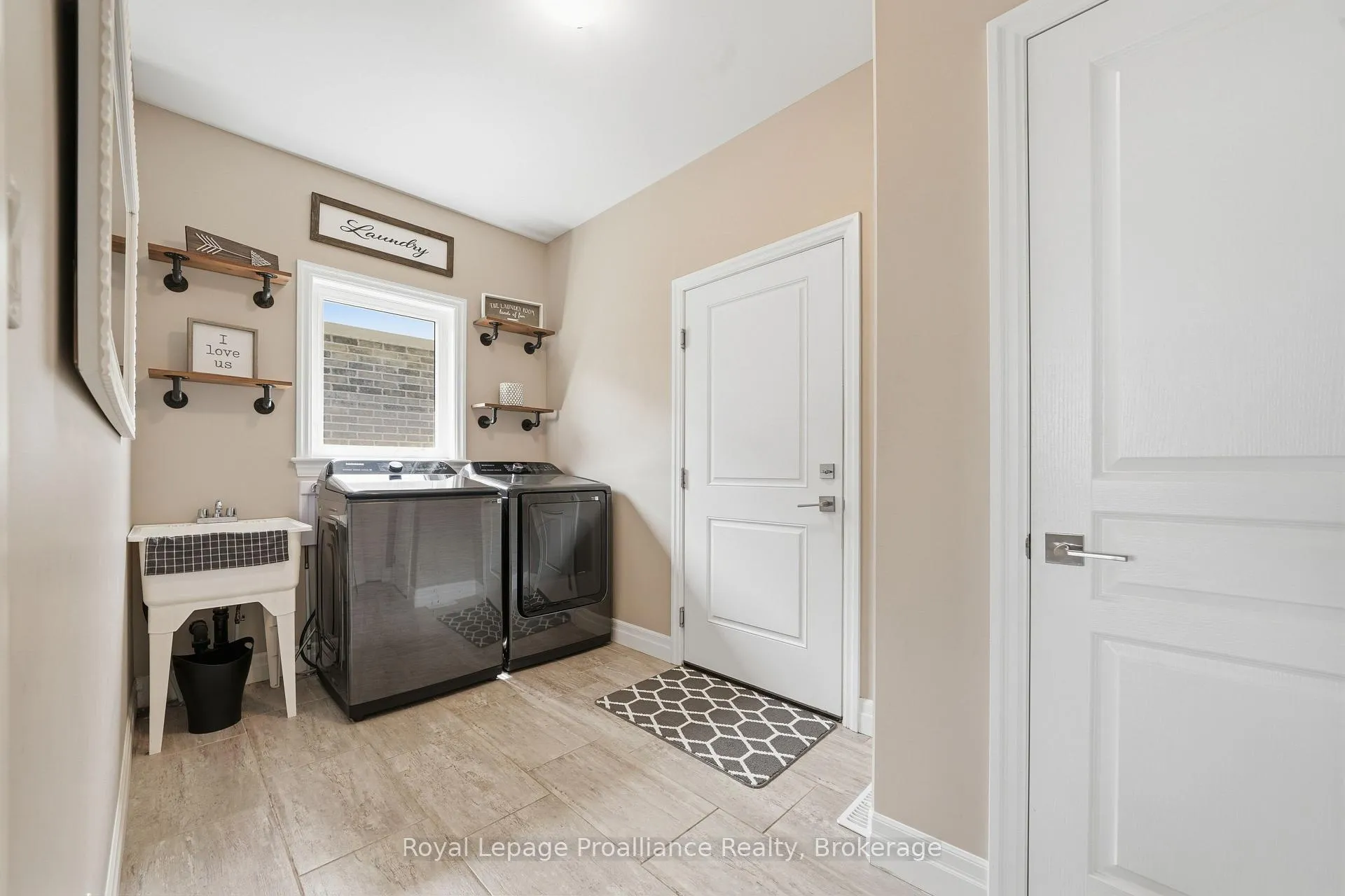 Photo 20 of 5 Bel Air Crescent, Quinte West, Murray Ward — HOMEH