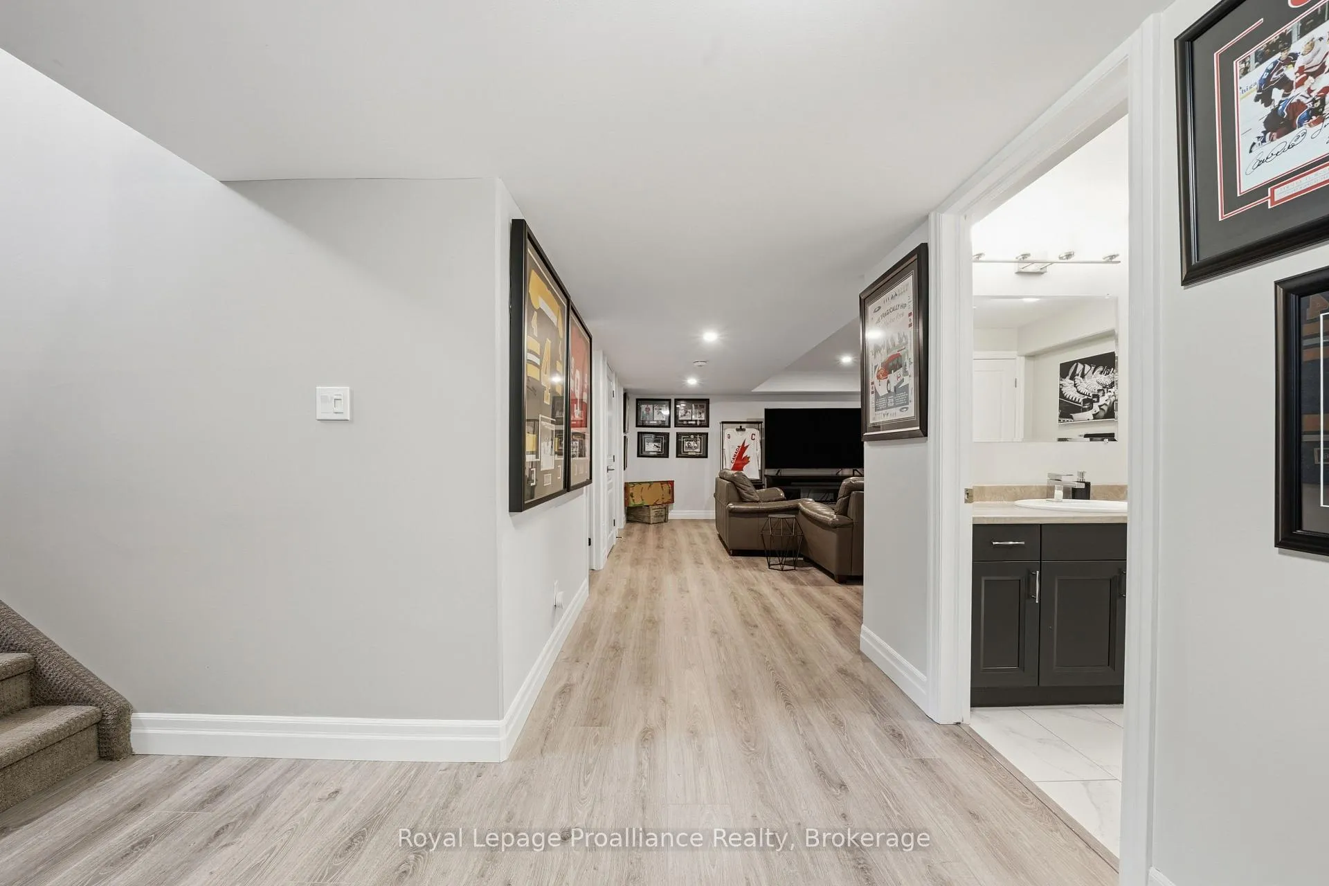 Photo 23 of 5 Bel Air Crescent, Quinte West, Murray Ward — HOMEH