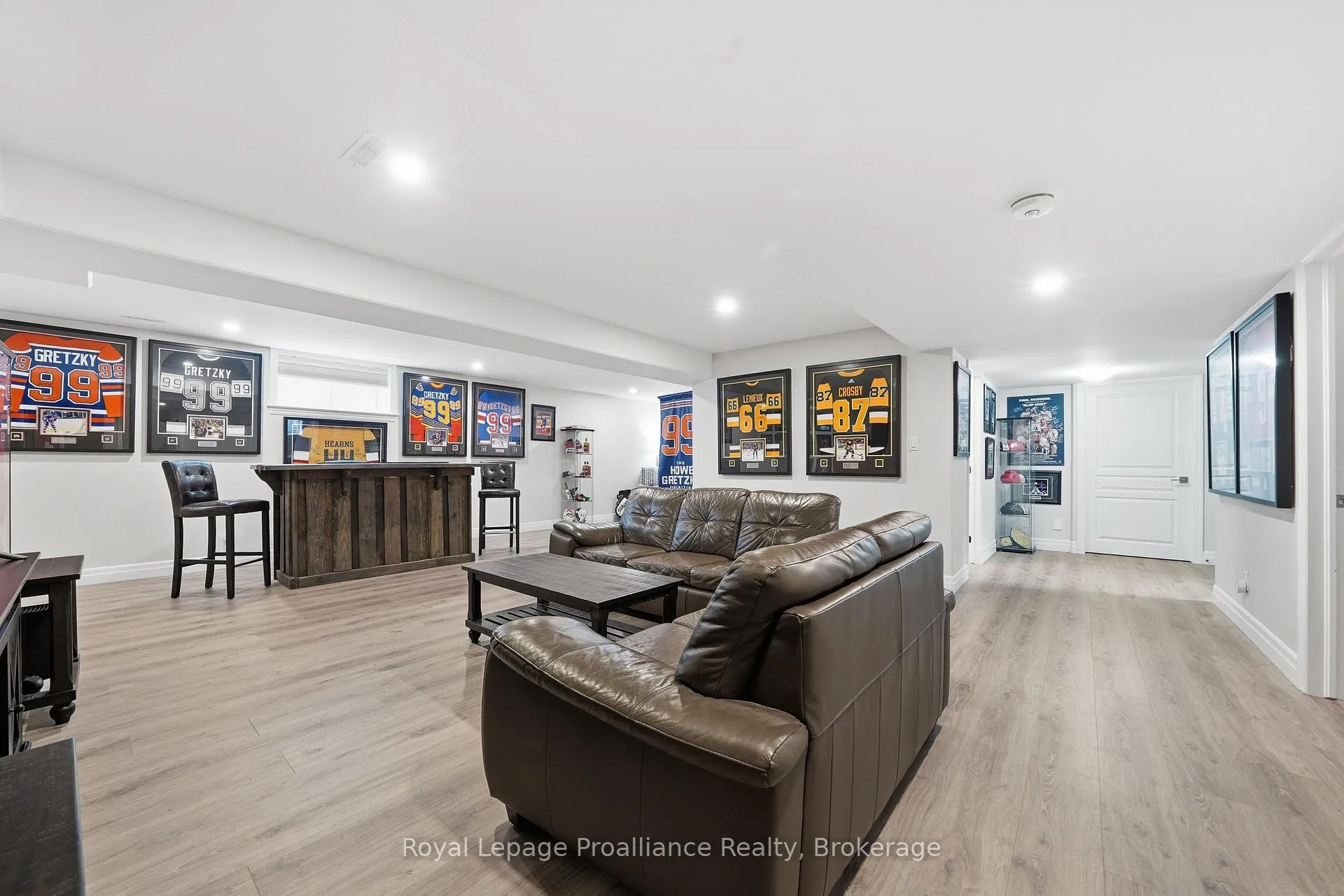 Photo 30 of 5 Bel Air Crescent, Quinte West, Murray Ward — HOMEH