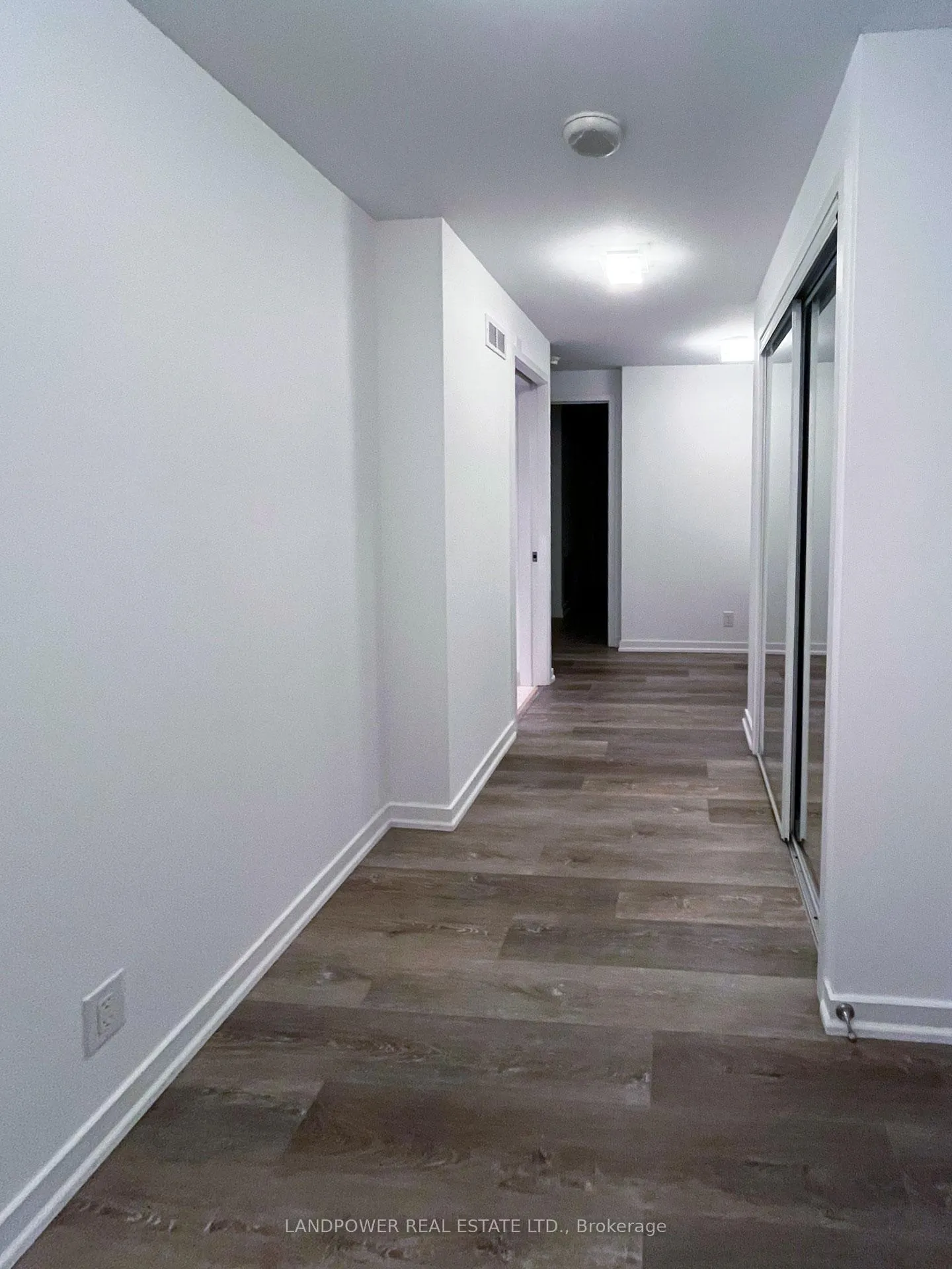 Photo 11 of Unit 1010, 12 York Street, Toronto, Waterfront Communities — HOMEH