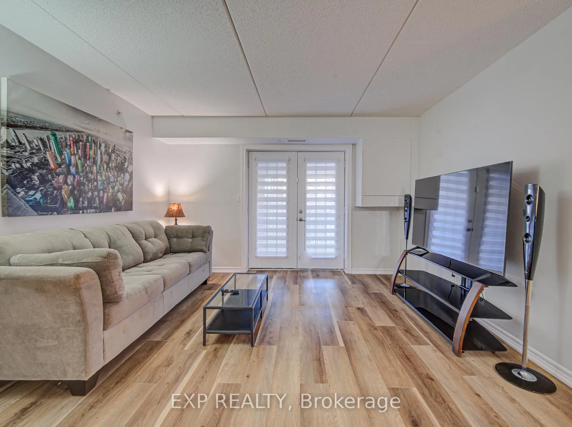 Photo 1 of Unit 106, 1490 Bishops Gate, Oakville, Glen Abbey — HOMEH
