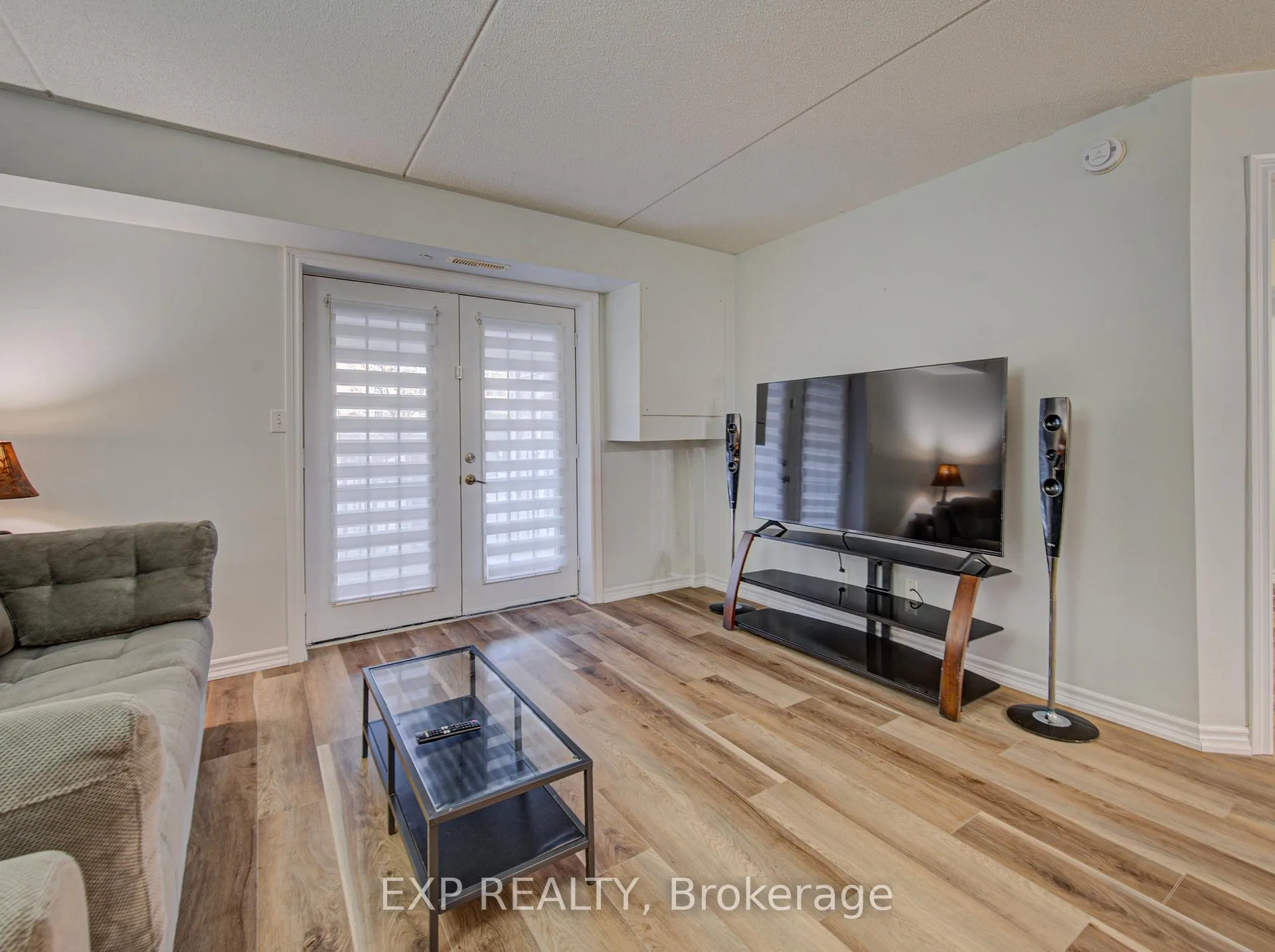 Photo 6 of Unit 106, 1490 Bishops Gate, Oakville, Glen Abbey — HOMEH