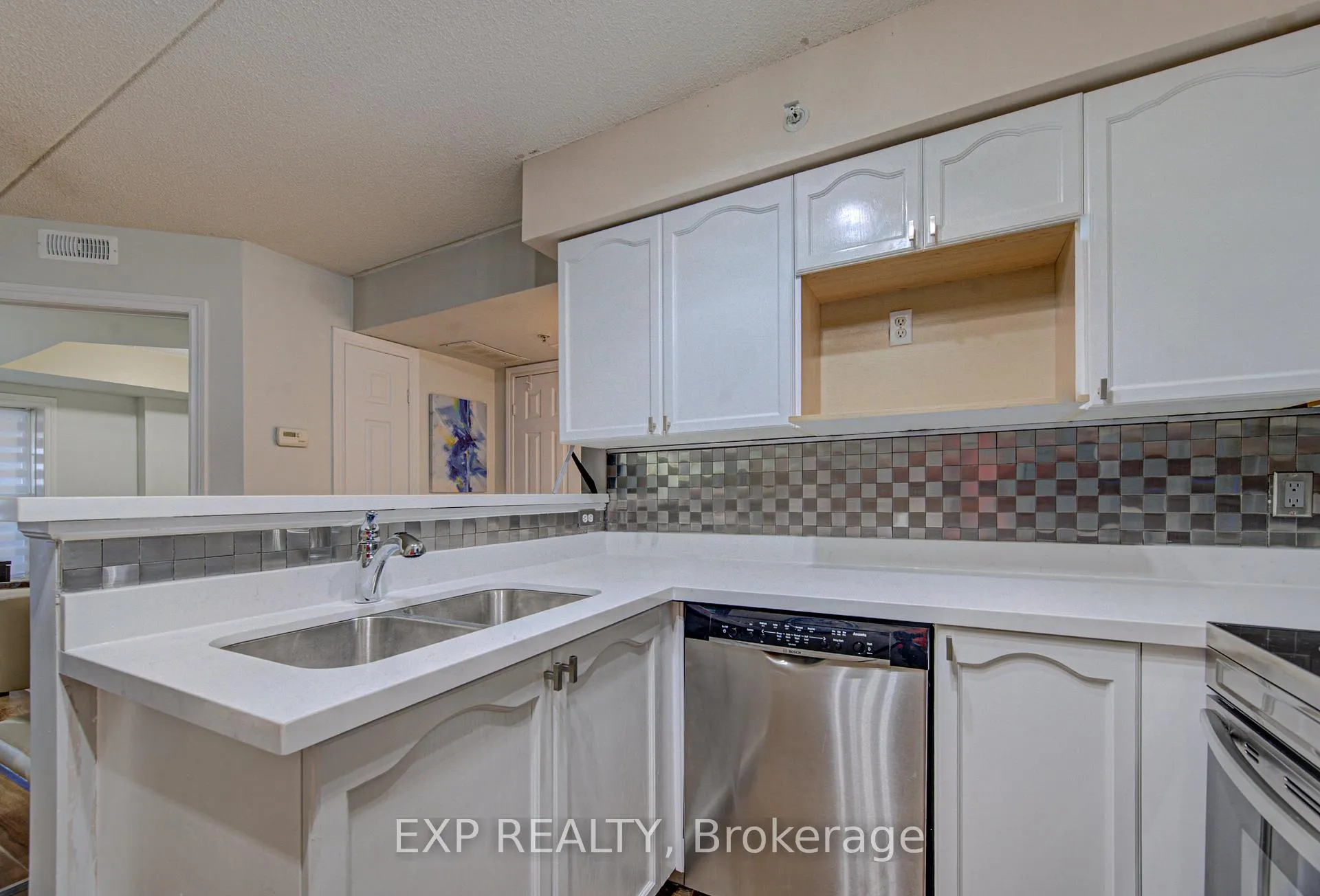 Photo 12 of Unit 106, 1490 Bishops Gate, Oakville, Glen Abbey — HOMEH